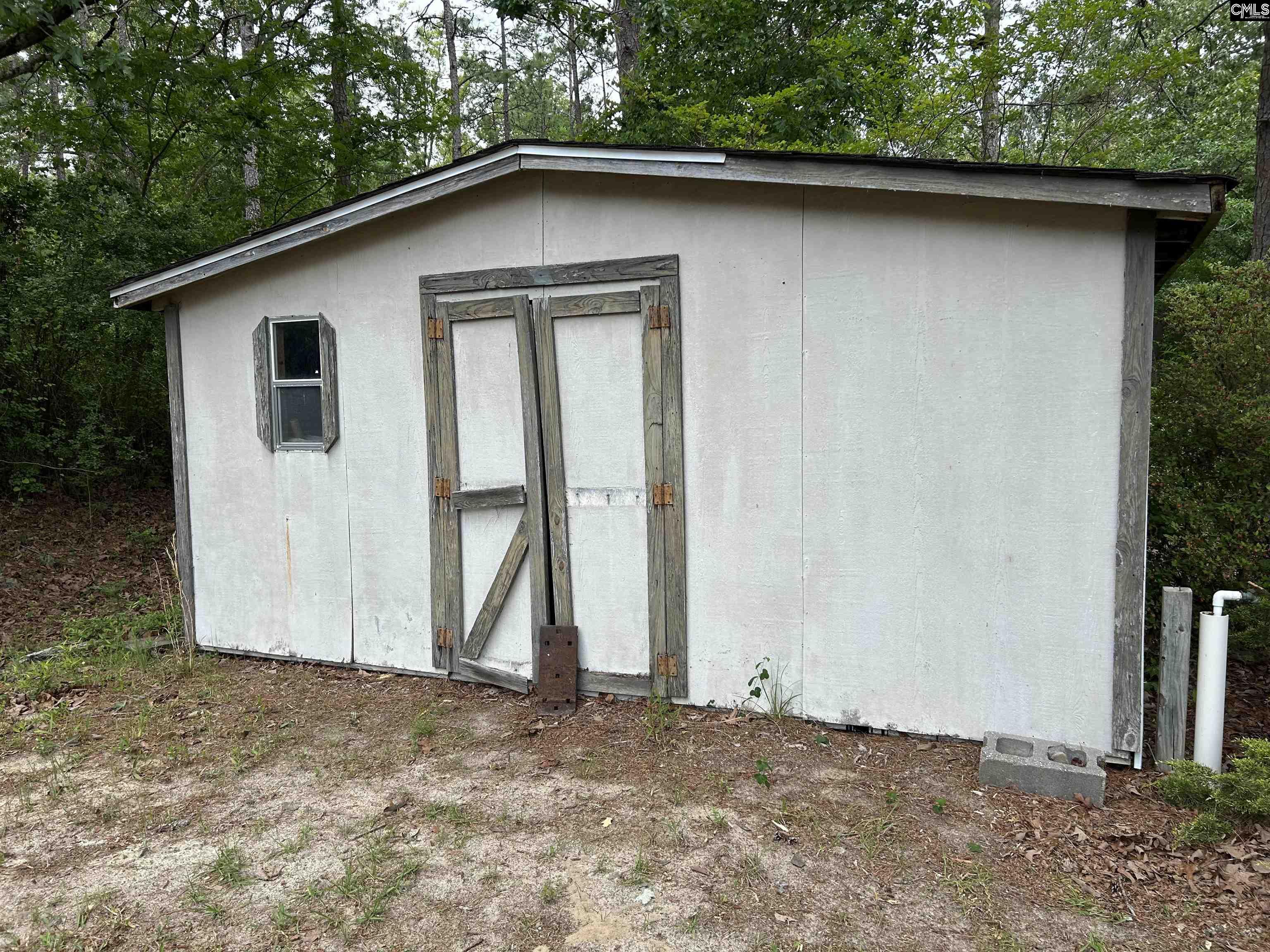 2989 Highway 1 North Cassatt, SC 29032
