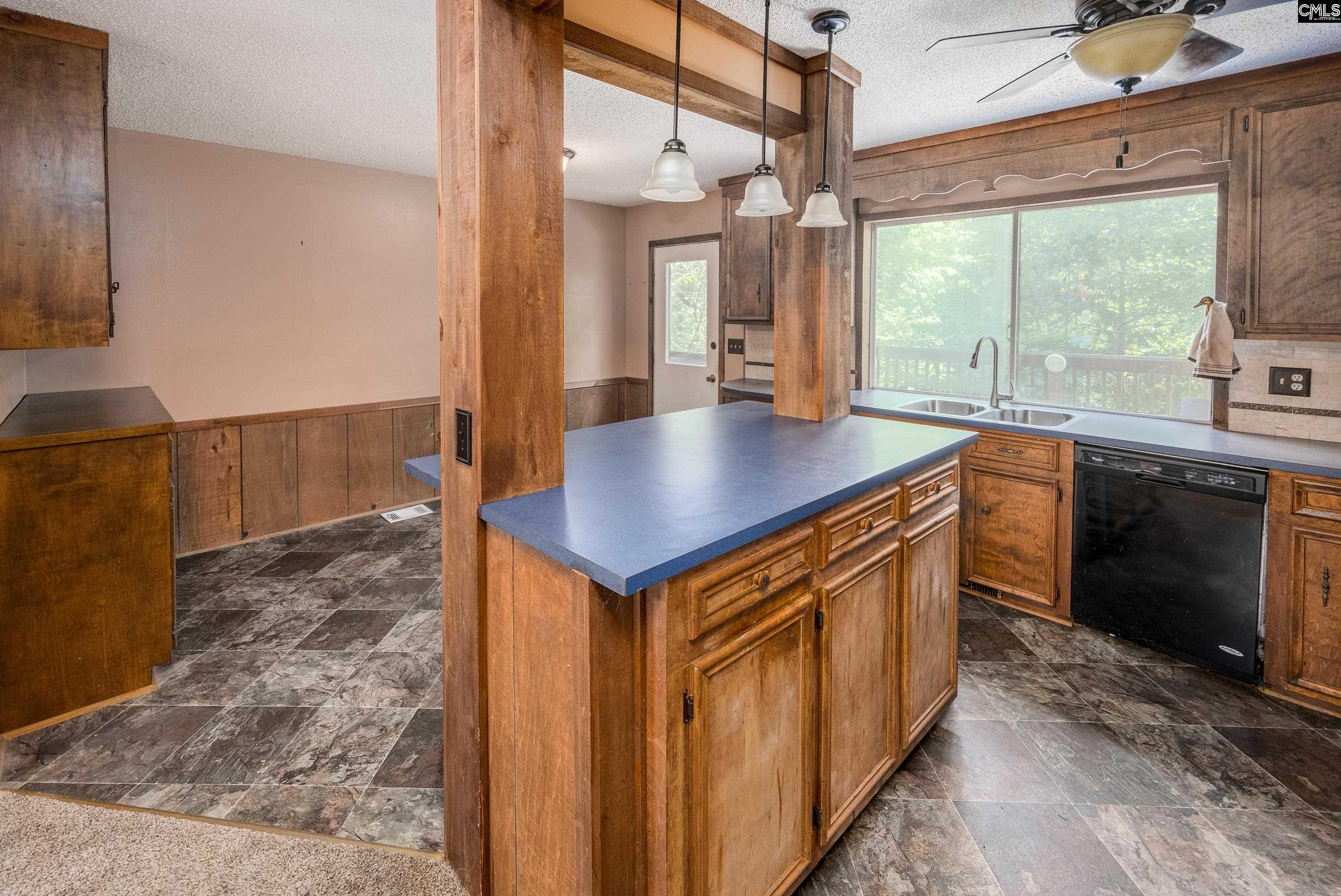 841 Foxden Road Gilbert, SC 29054