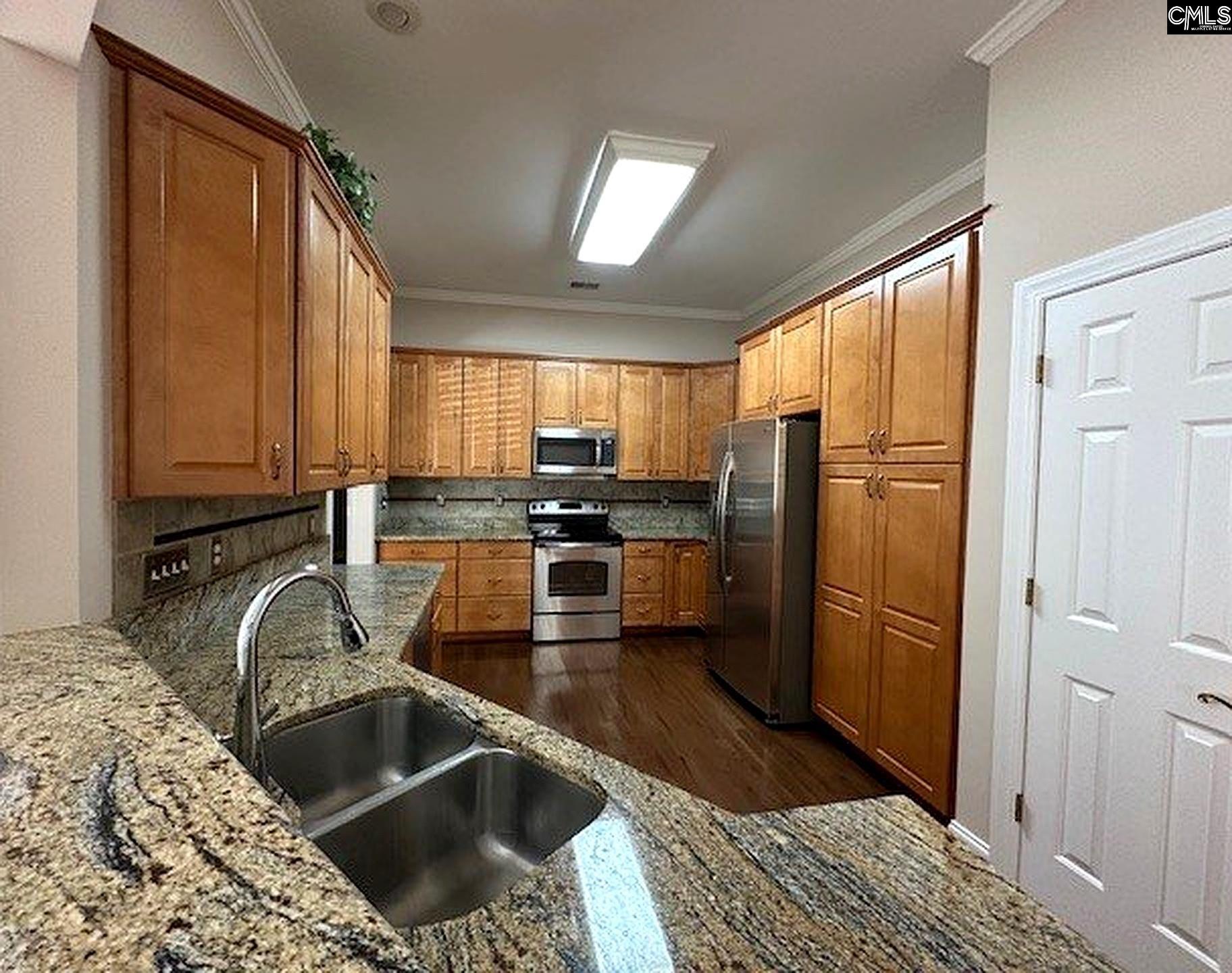 216 Pointe Overlook Drive Chapin, SC 29036