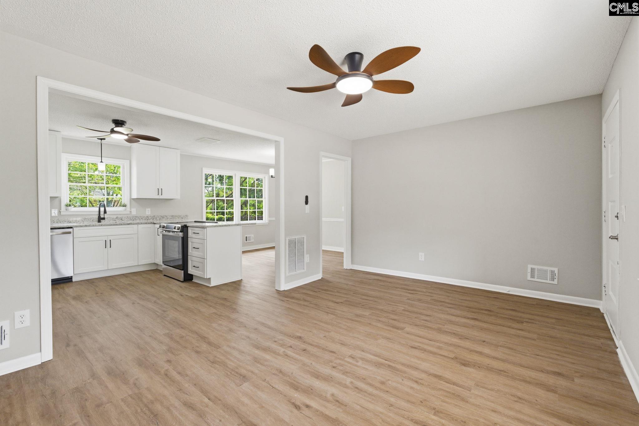 124 Casbel Court Hopkins, SC 29061-9447