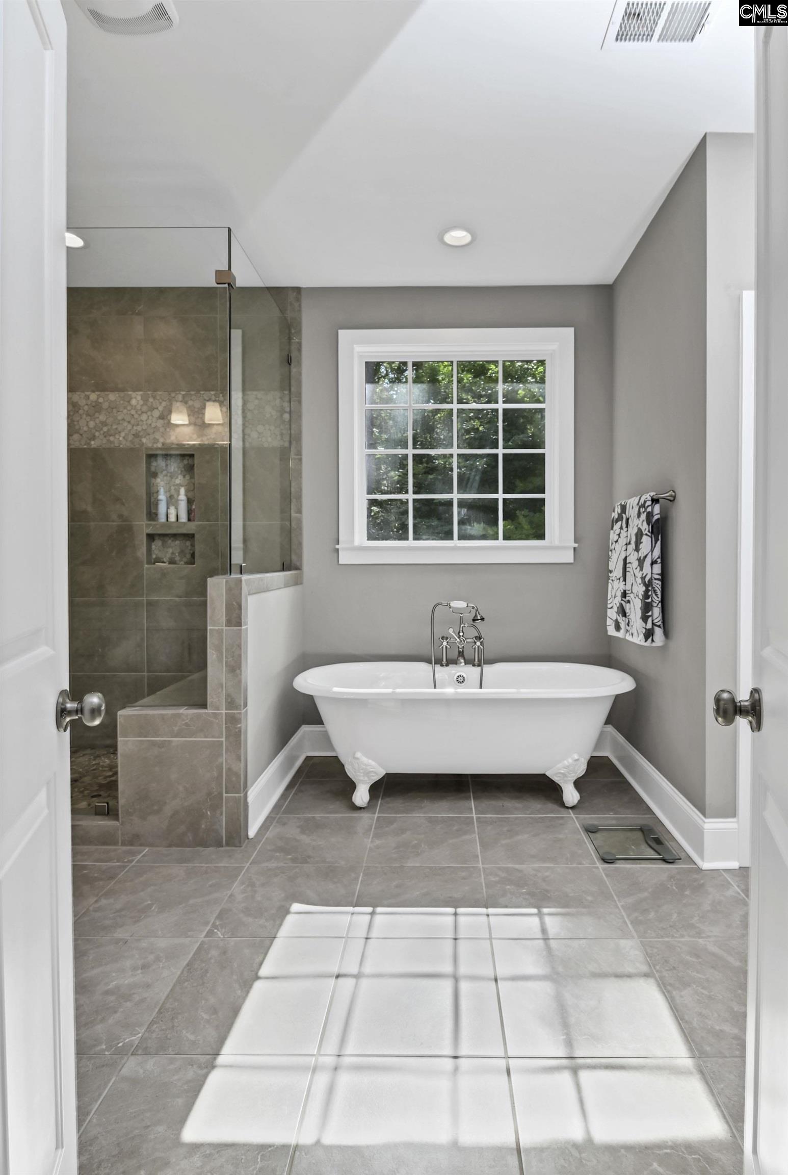 609 Lee Kleckley Road Lexington, SC 29072-9357