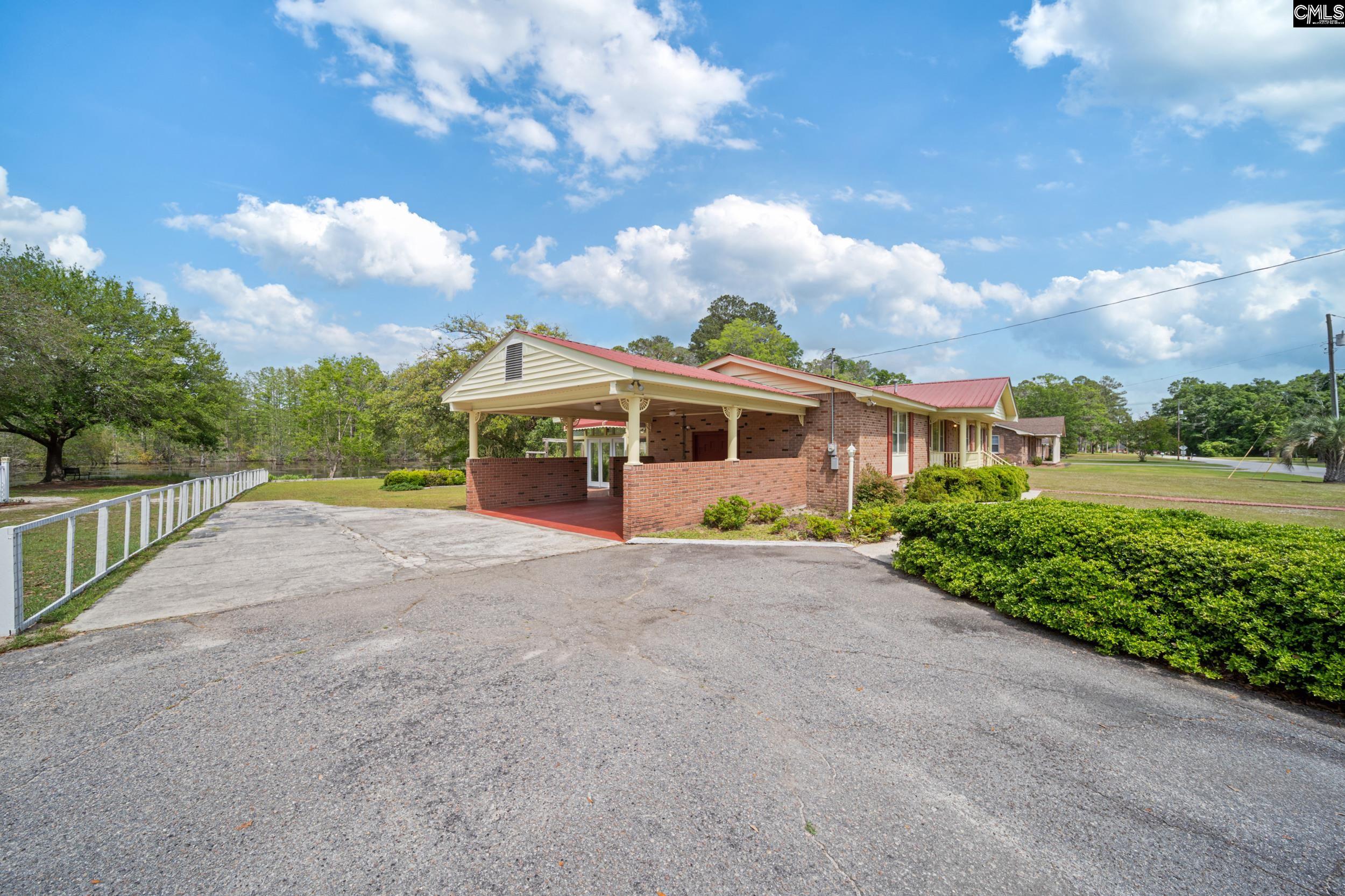 992 Dickinson Street Bamberg, SC 29003