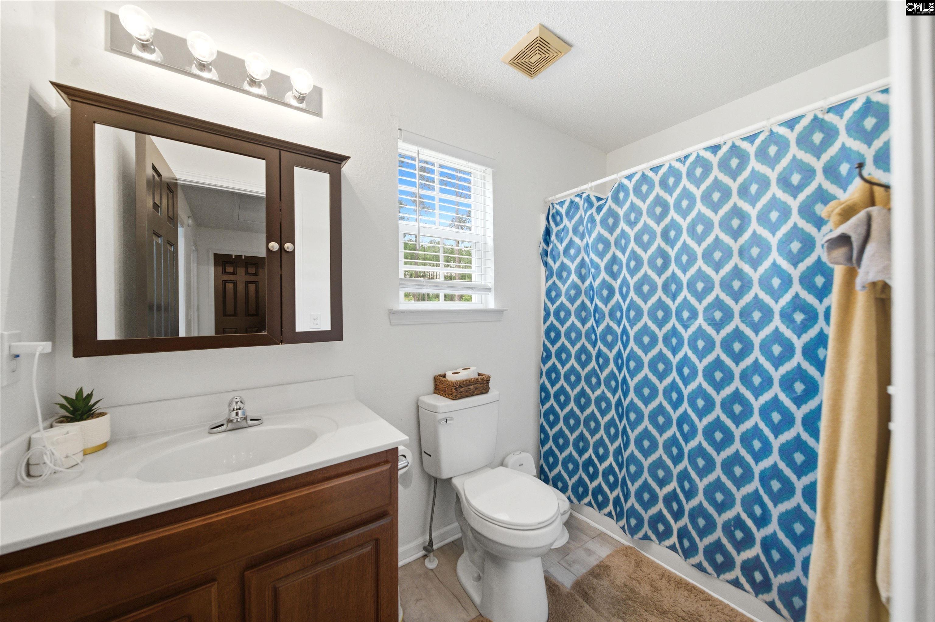 83 Driftwood Avenue Elgin, SC 29045