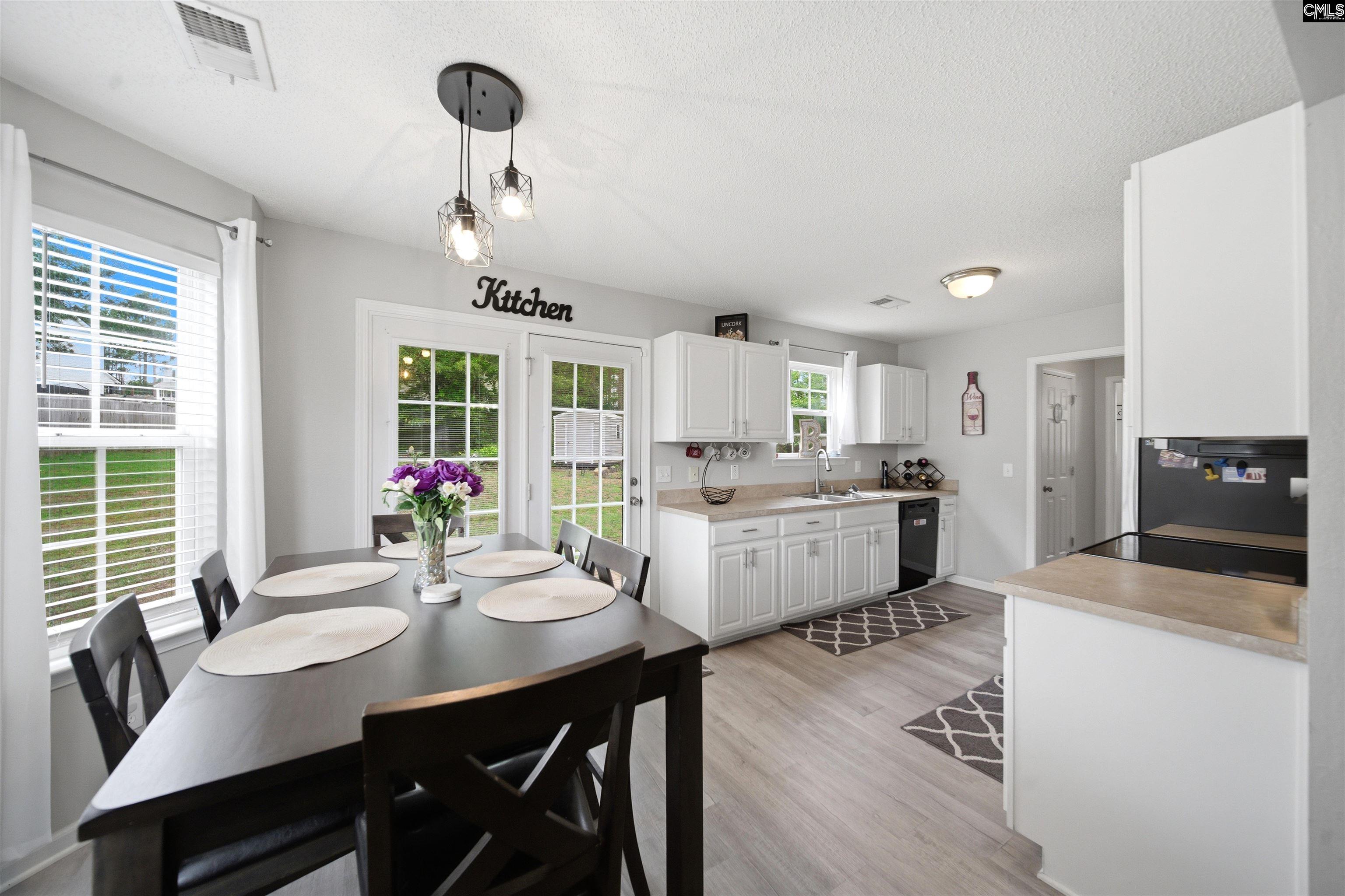 83 Driftwood Avenue Elgin, SC 29045