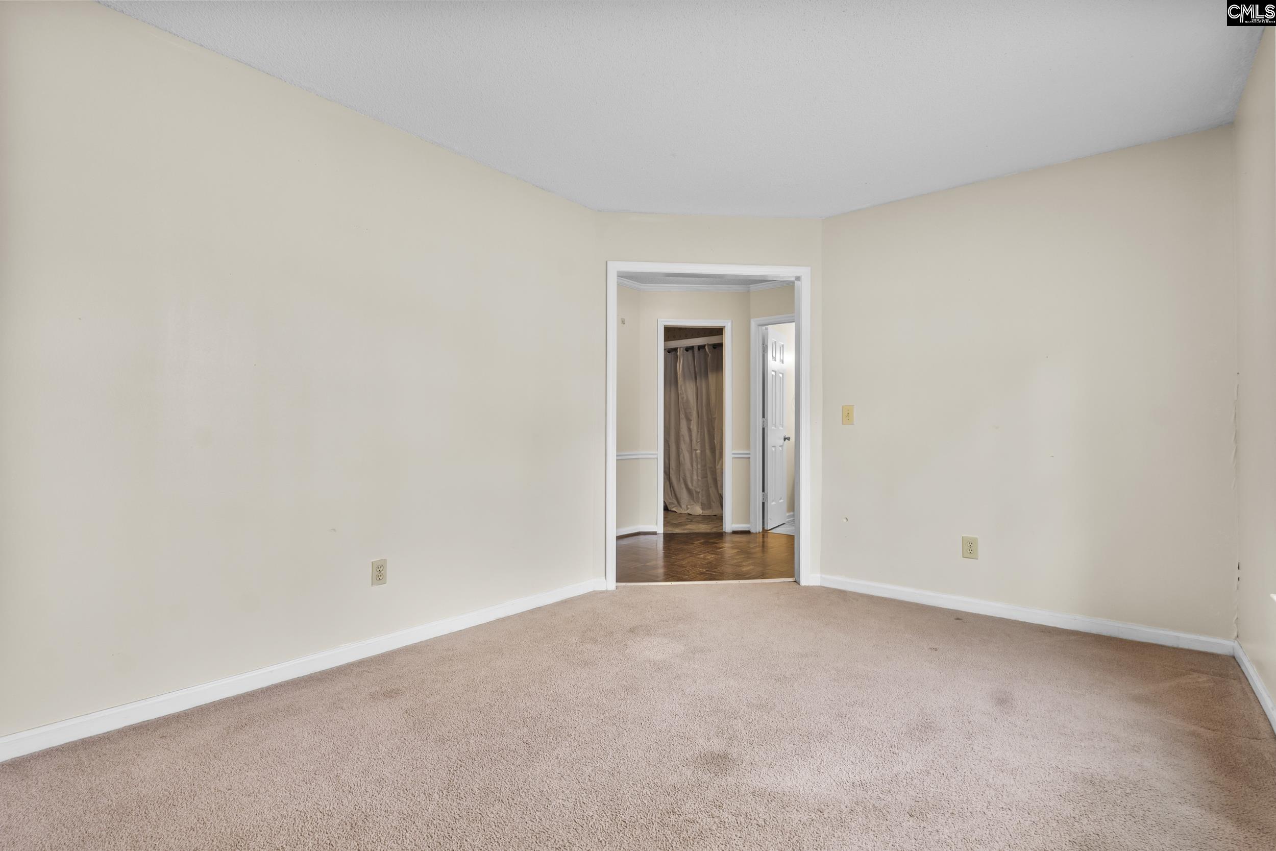 80 N Lake Pointe Drive Columbia, SC 29229