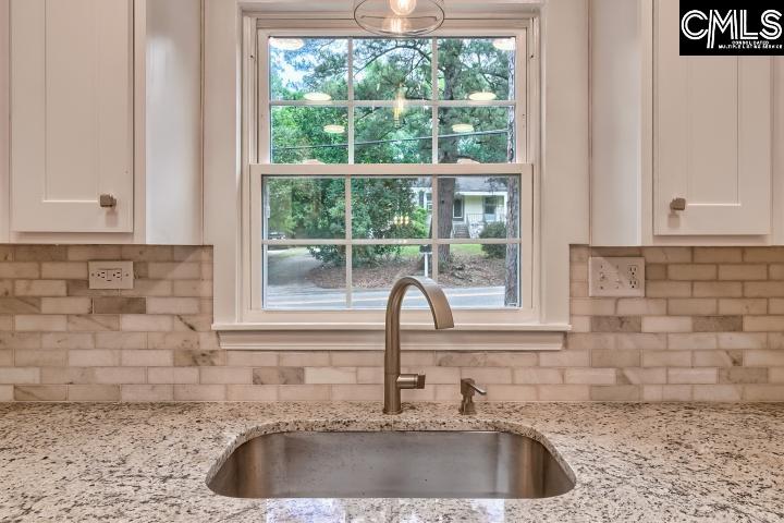 3817 Abingdon Columbia, SC 29203
