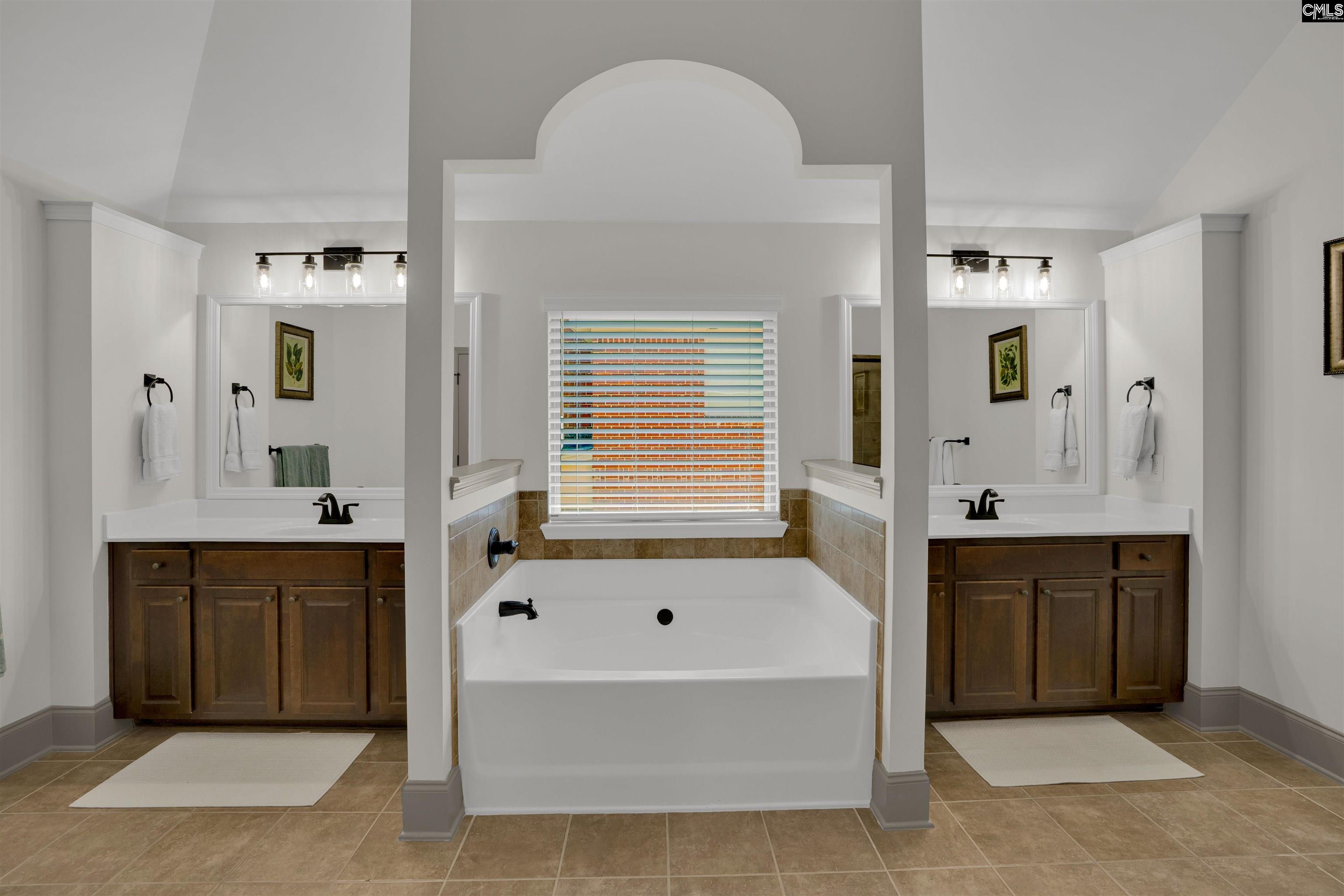 155 Swanhaven Drive Lexington, SC 29073