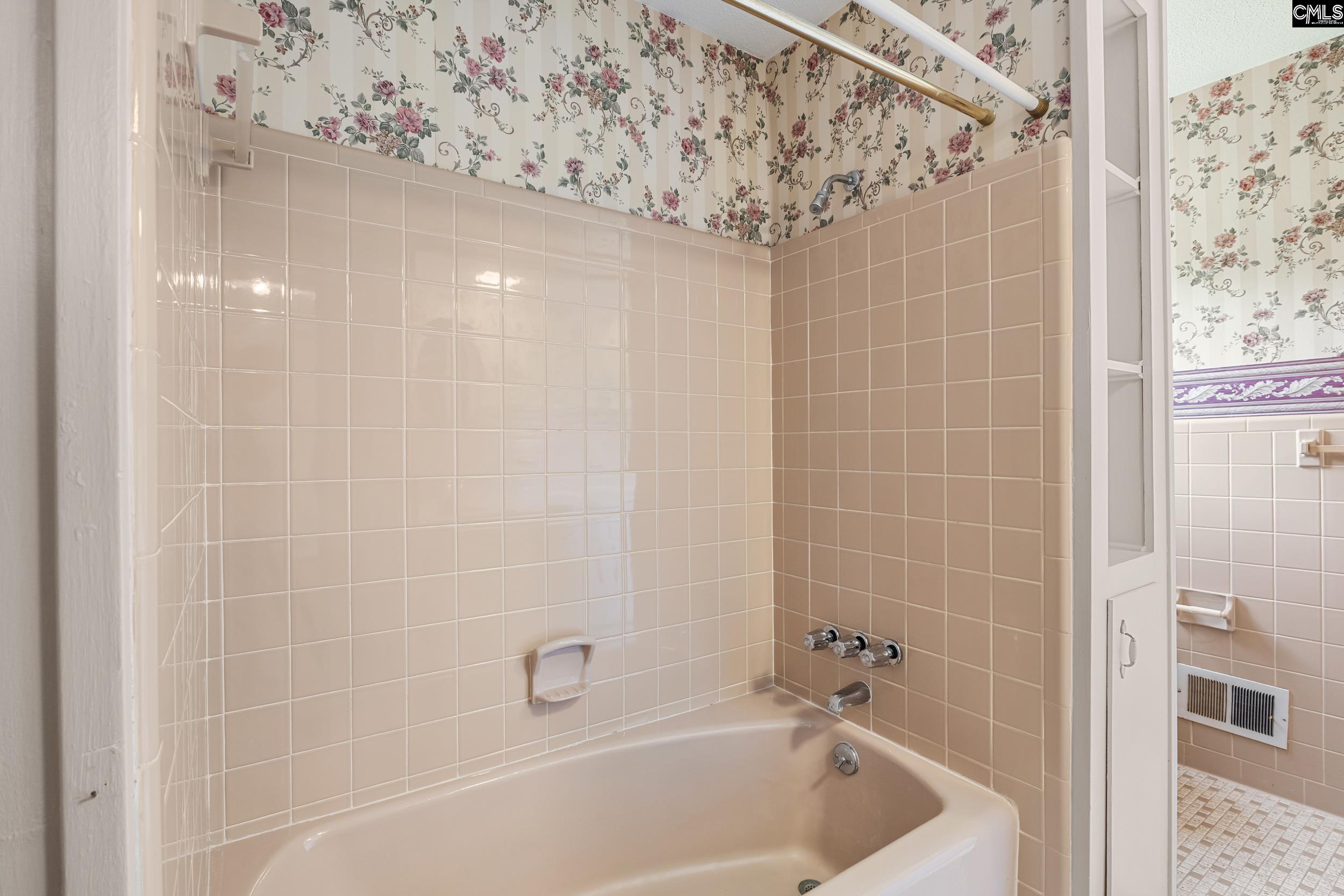 201 Sandhurst Road Columbia, SC 29210