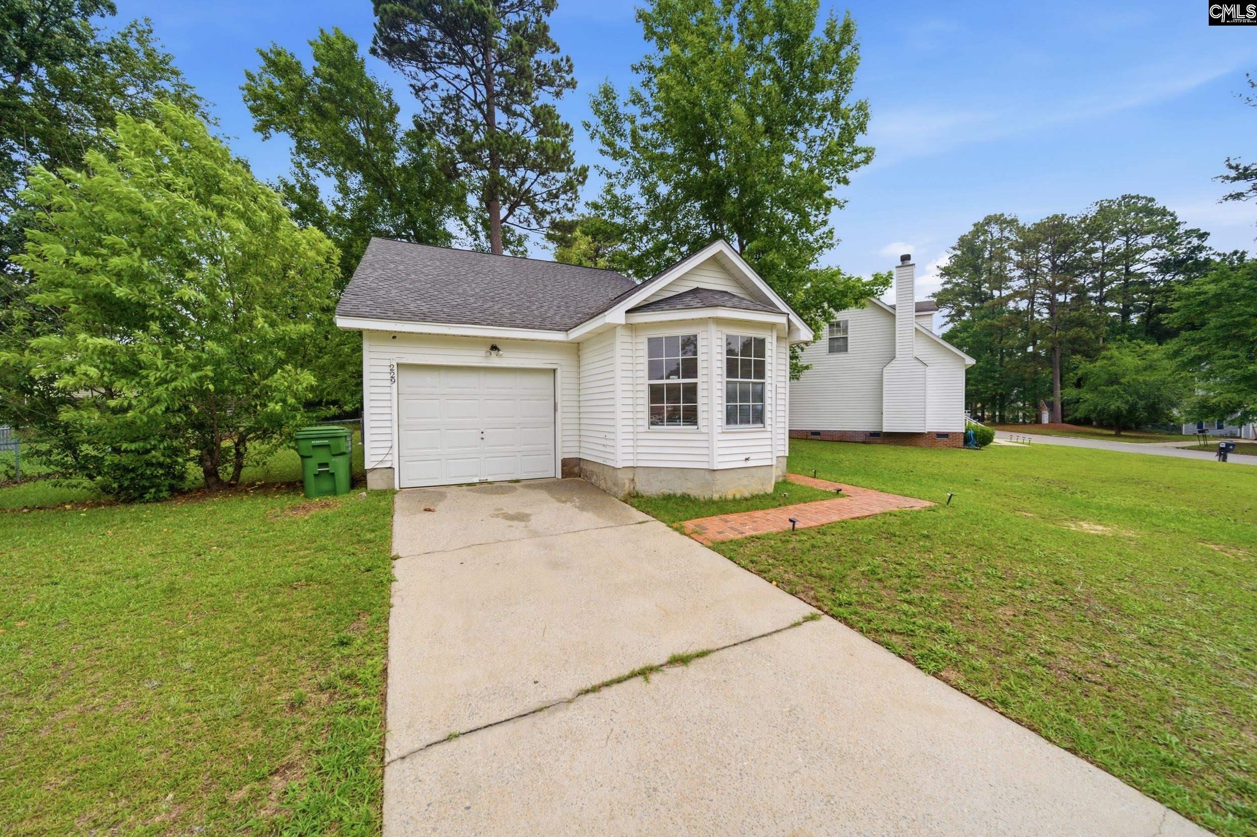 229 Starling Goodson Road Hopkins, SC 29061