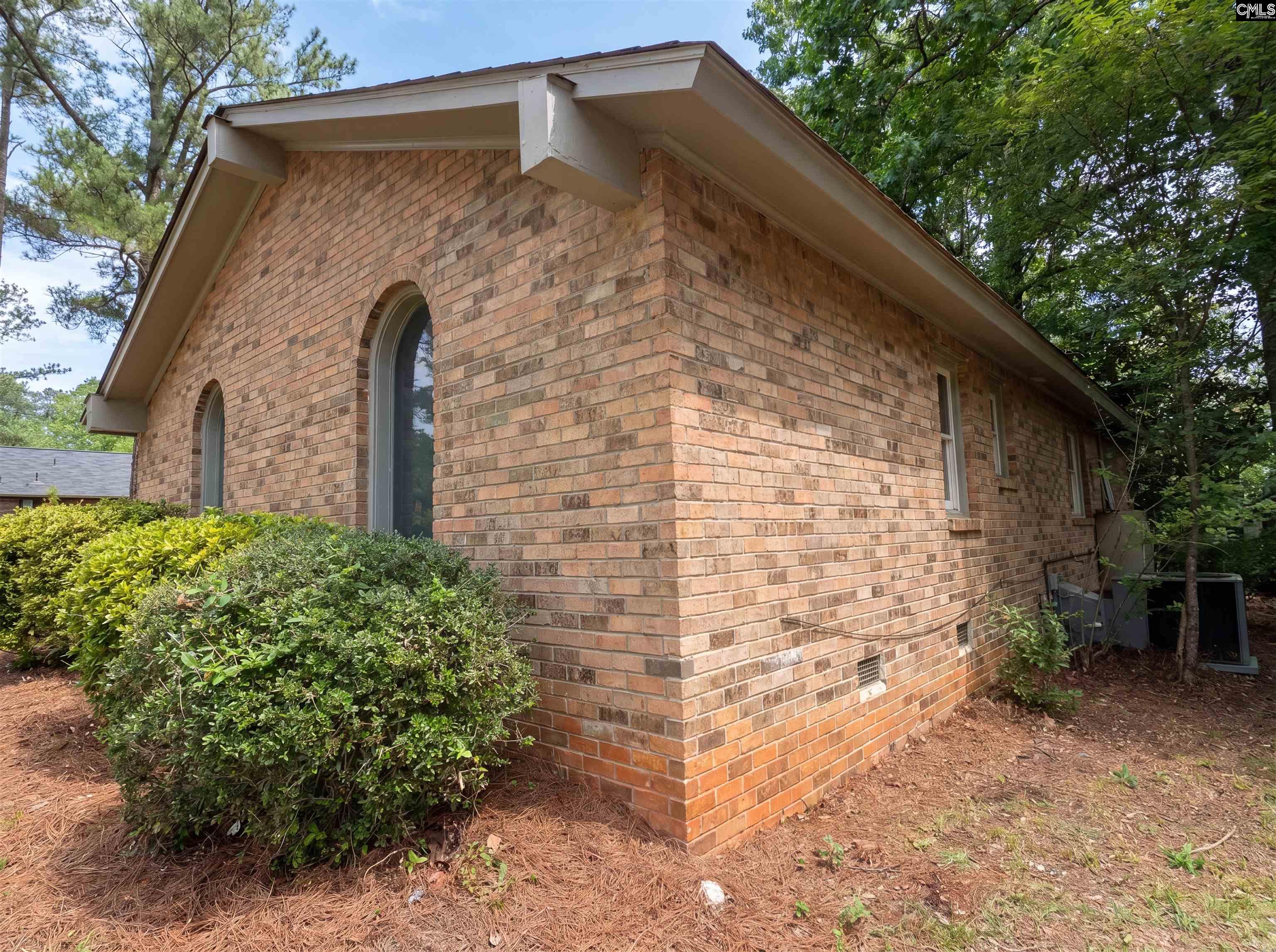 1820 Chantilly Drive Columbia, SC 29210