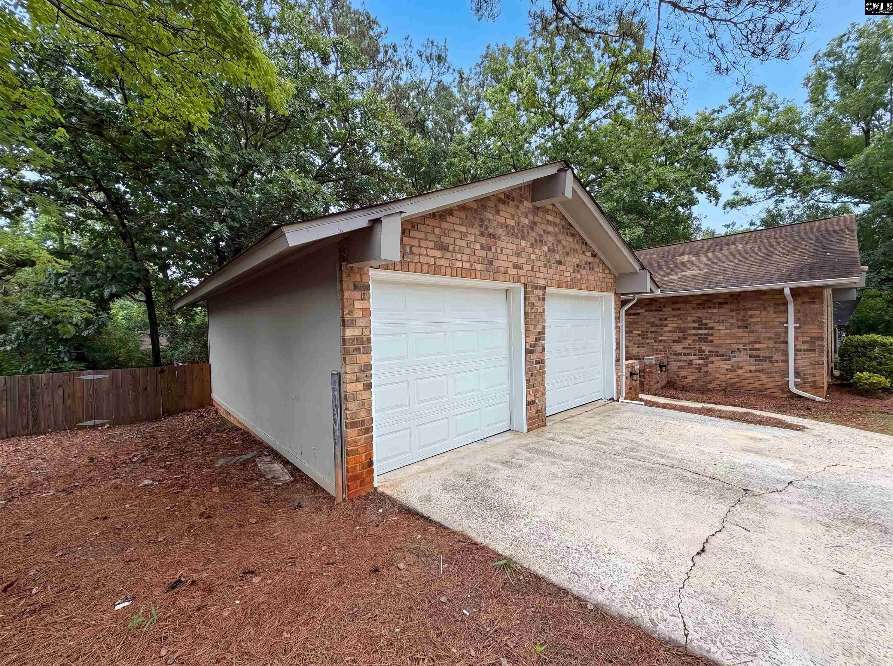 1820 Chantilly Drive Columbia, SC 29210
