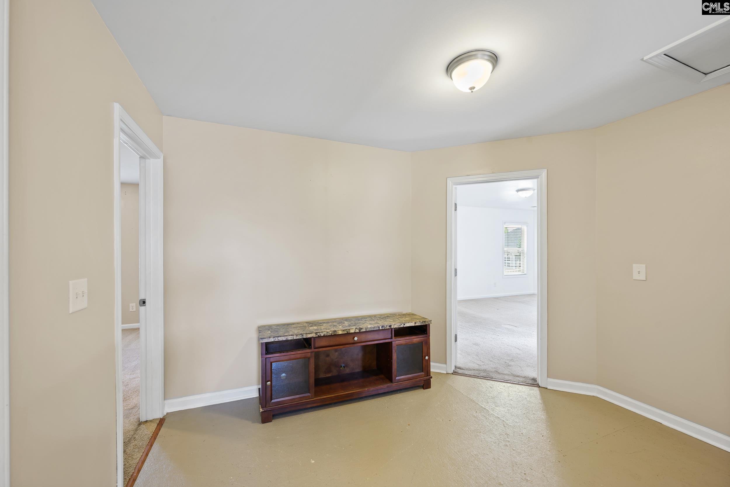 123 Castlefield Drive Lexington, SC 29073-6843