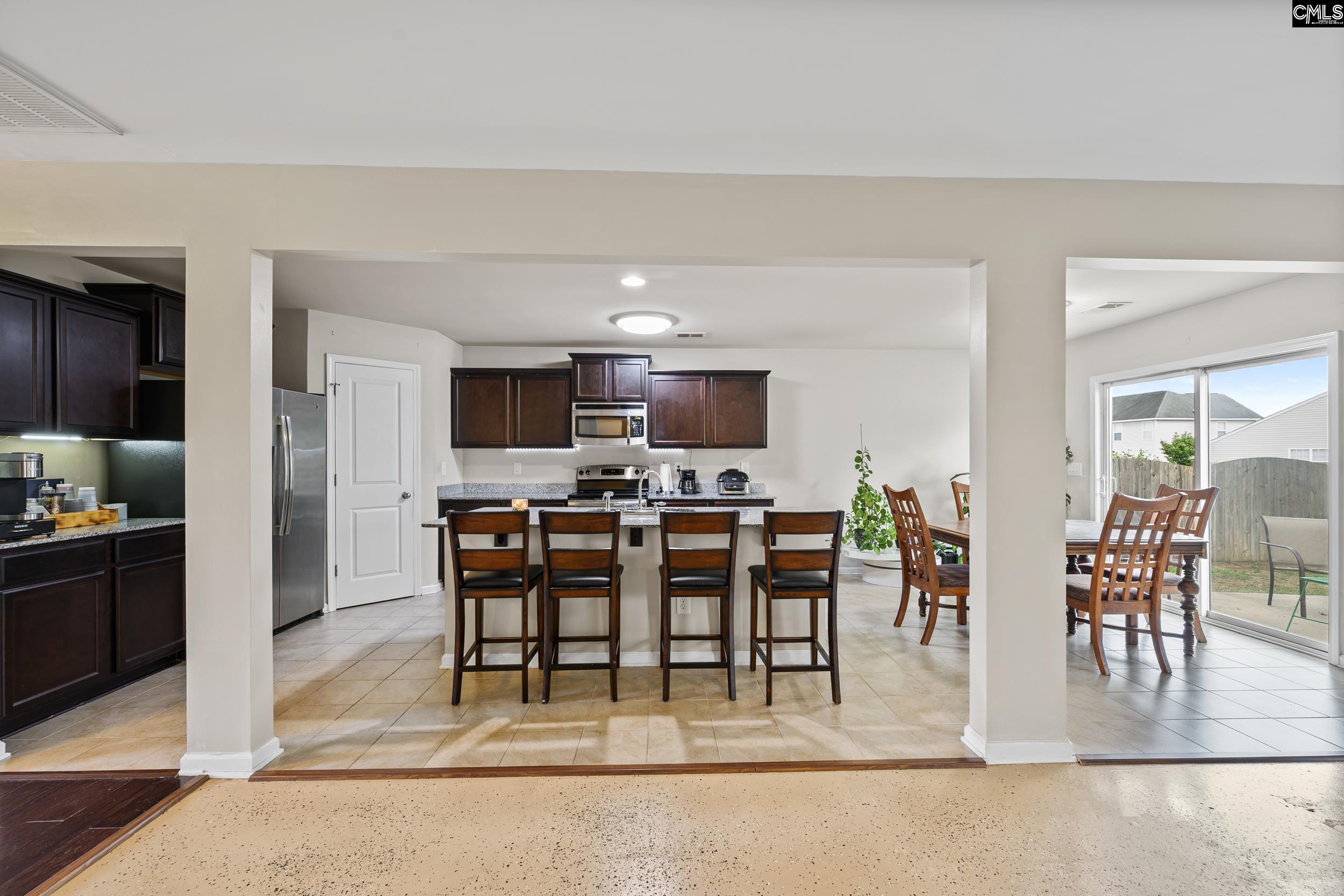 123 Castlefield Drive Lexington, SC 29073-6843