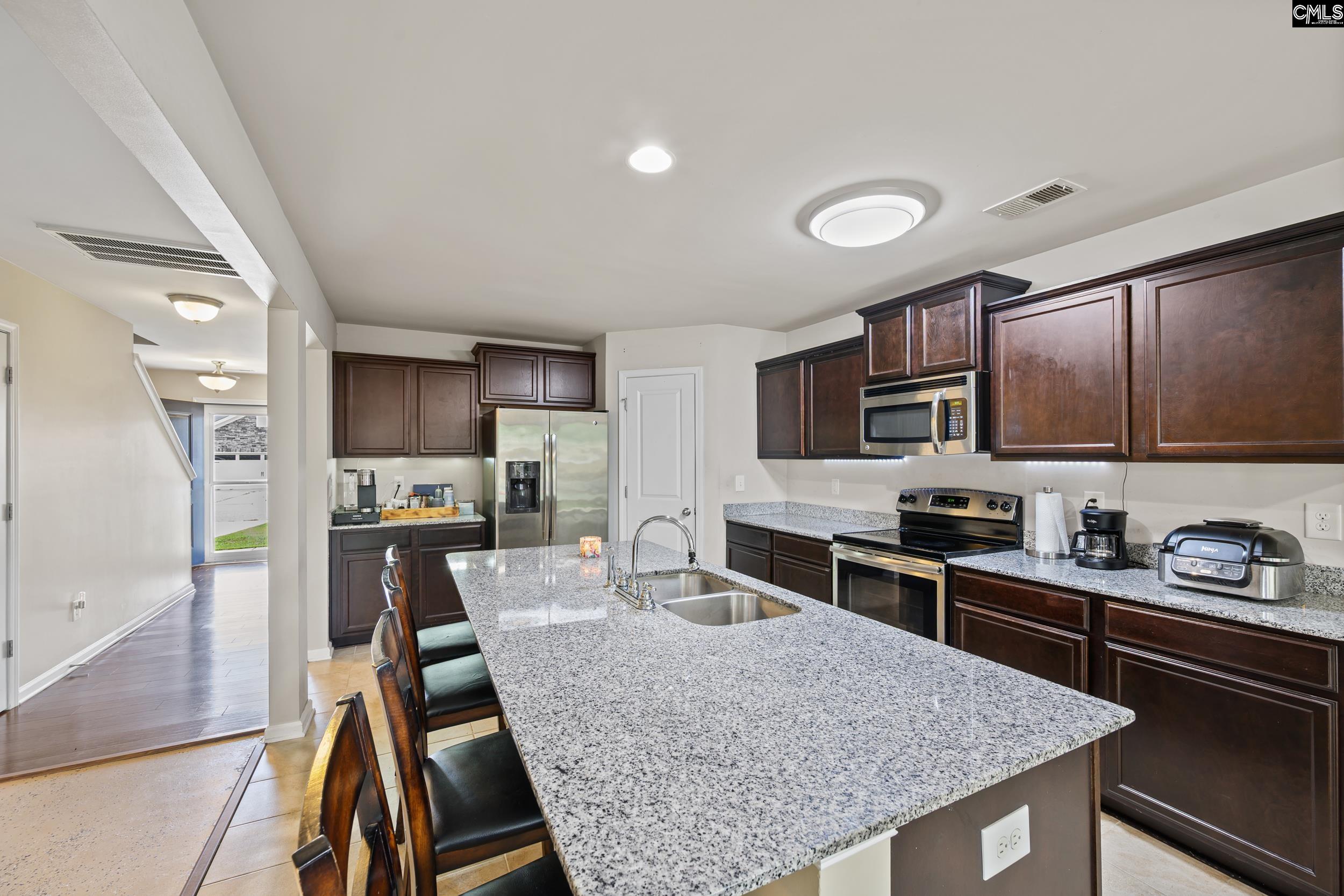 123 Castlefield Drive Lexington, SC 29073-6843