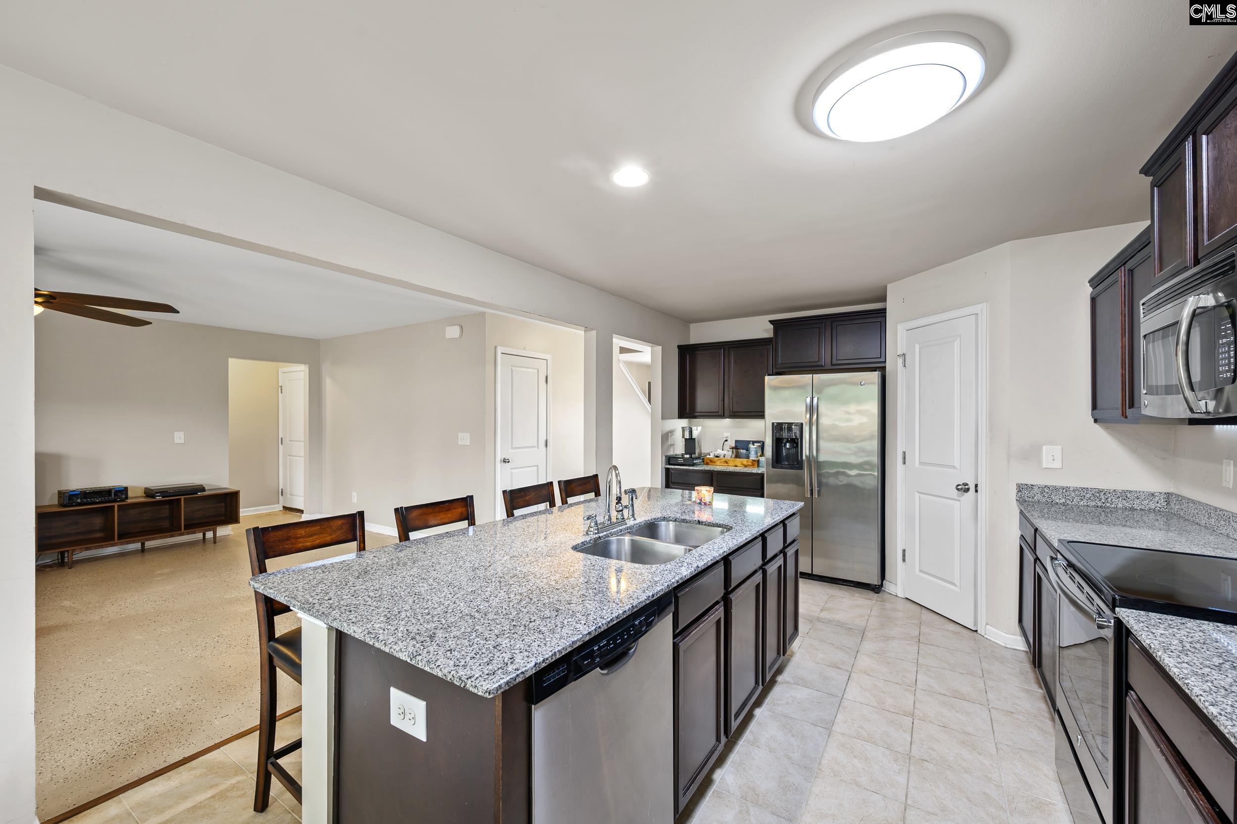 123 Castlefield Drive Lexington, SC 29073-6843