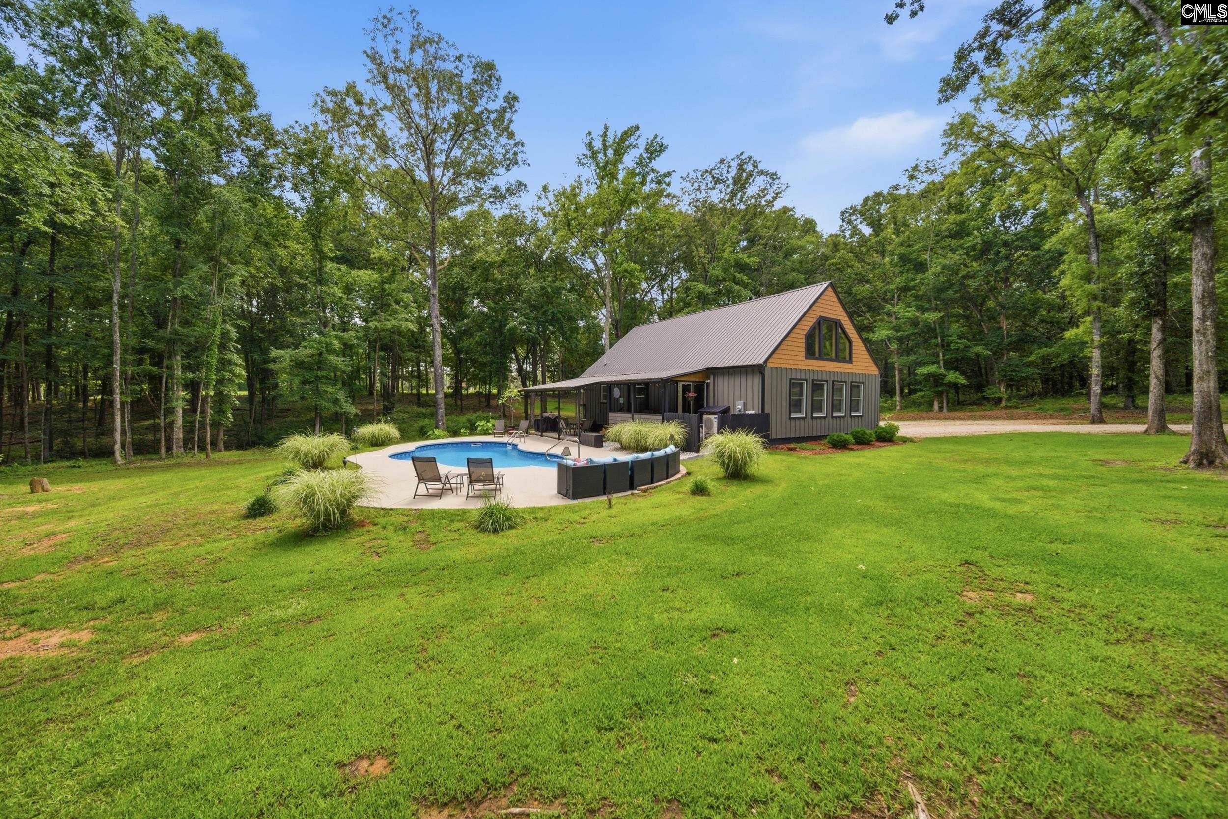 158 Persimmon Drive Saluda, SC 29138