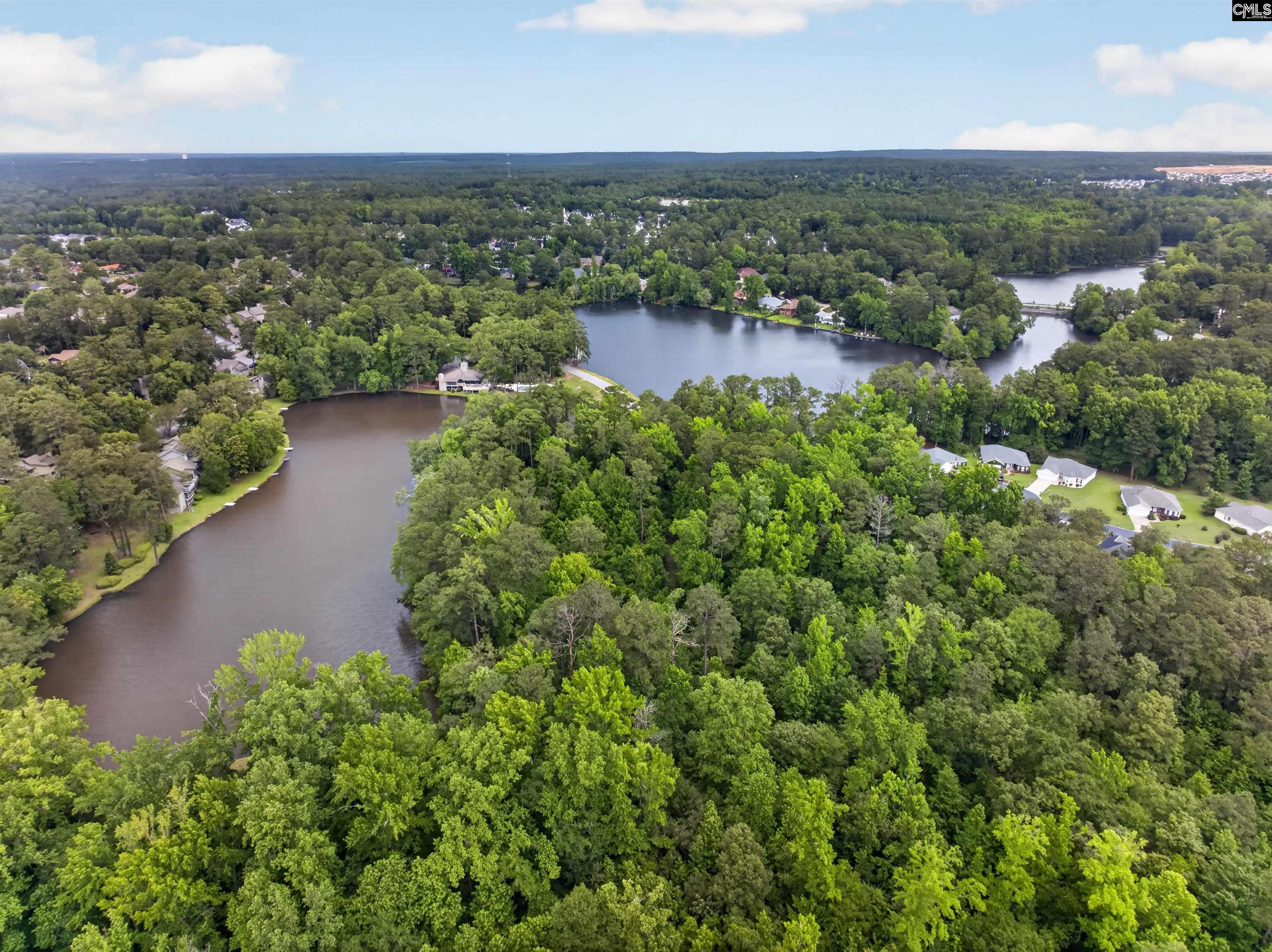 140 Twin Oaks Lane Columbia, SC 29209-4241