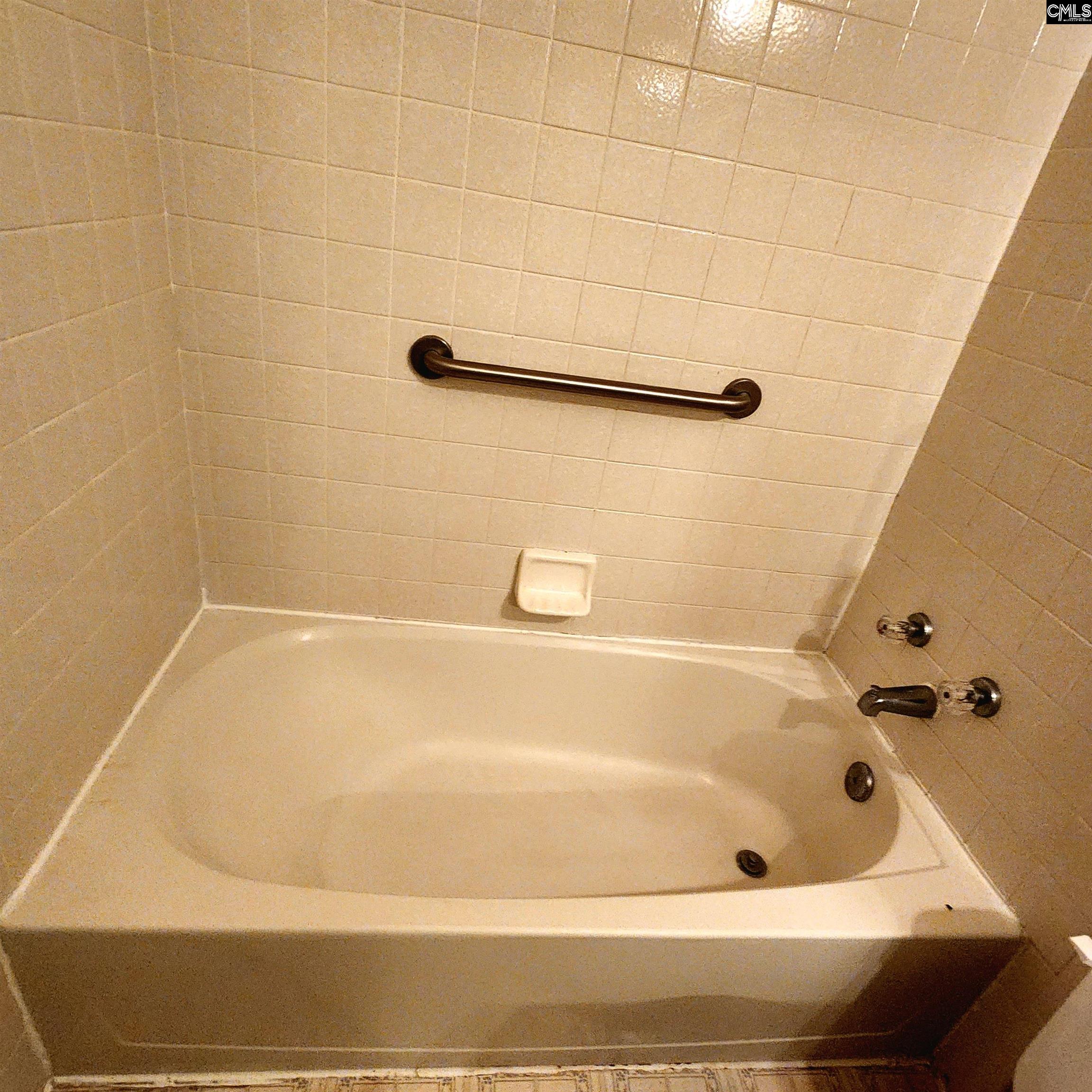 213 Fox Crossing Road West Columbia, SC 29170