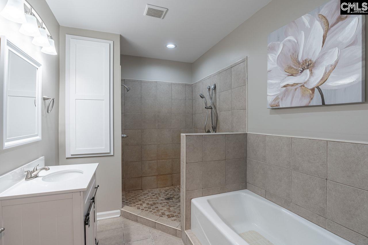 425 Yachting Road Lexington, SC 29072