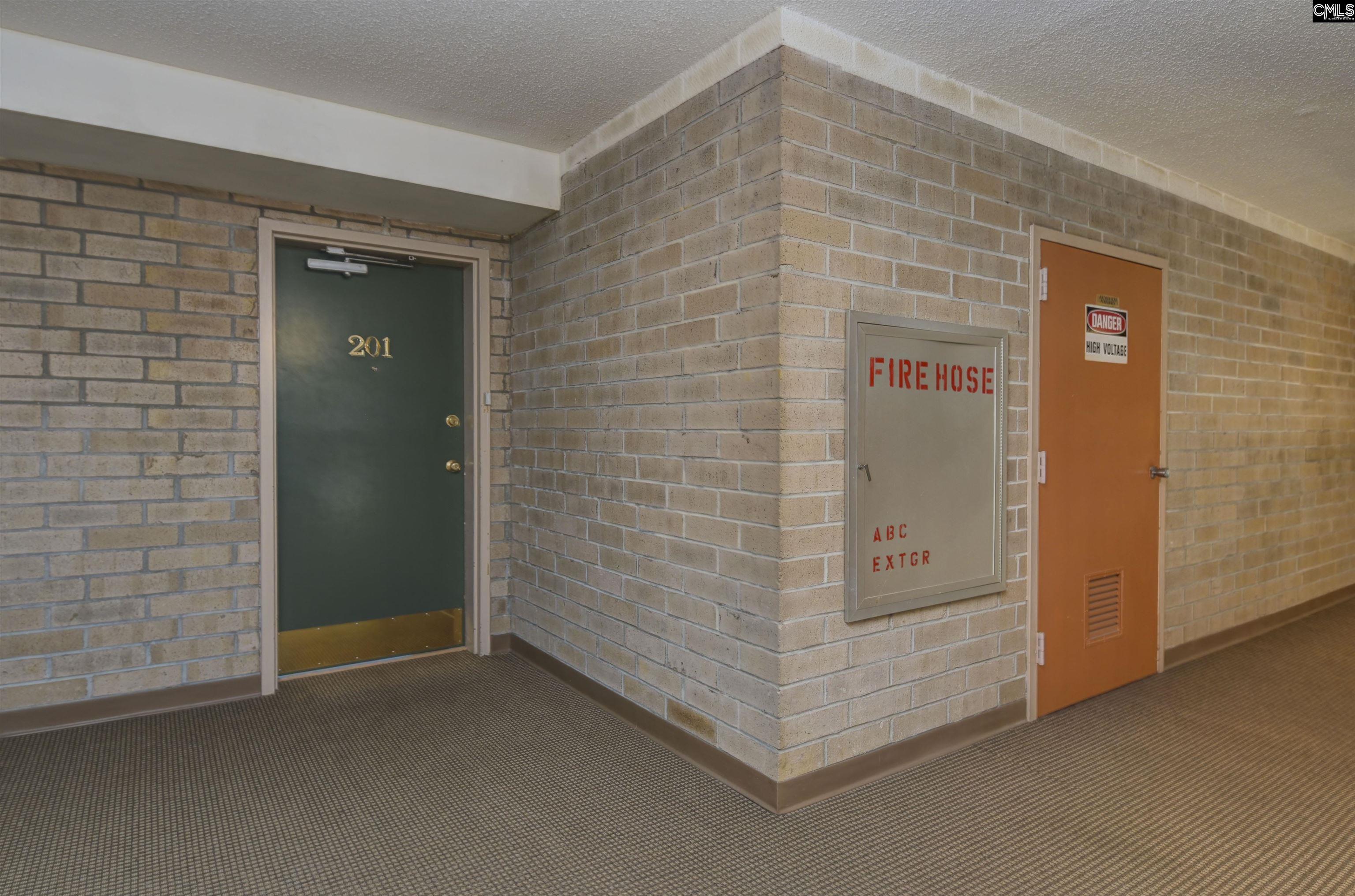 619 King Street Columbia, SC 29205-2365