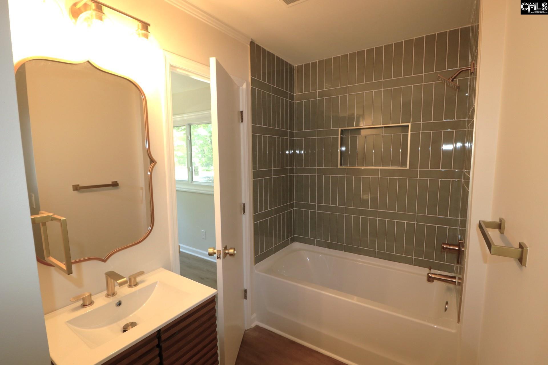163 Pinewood Drive Chapin, SC 29036