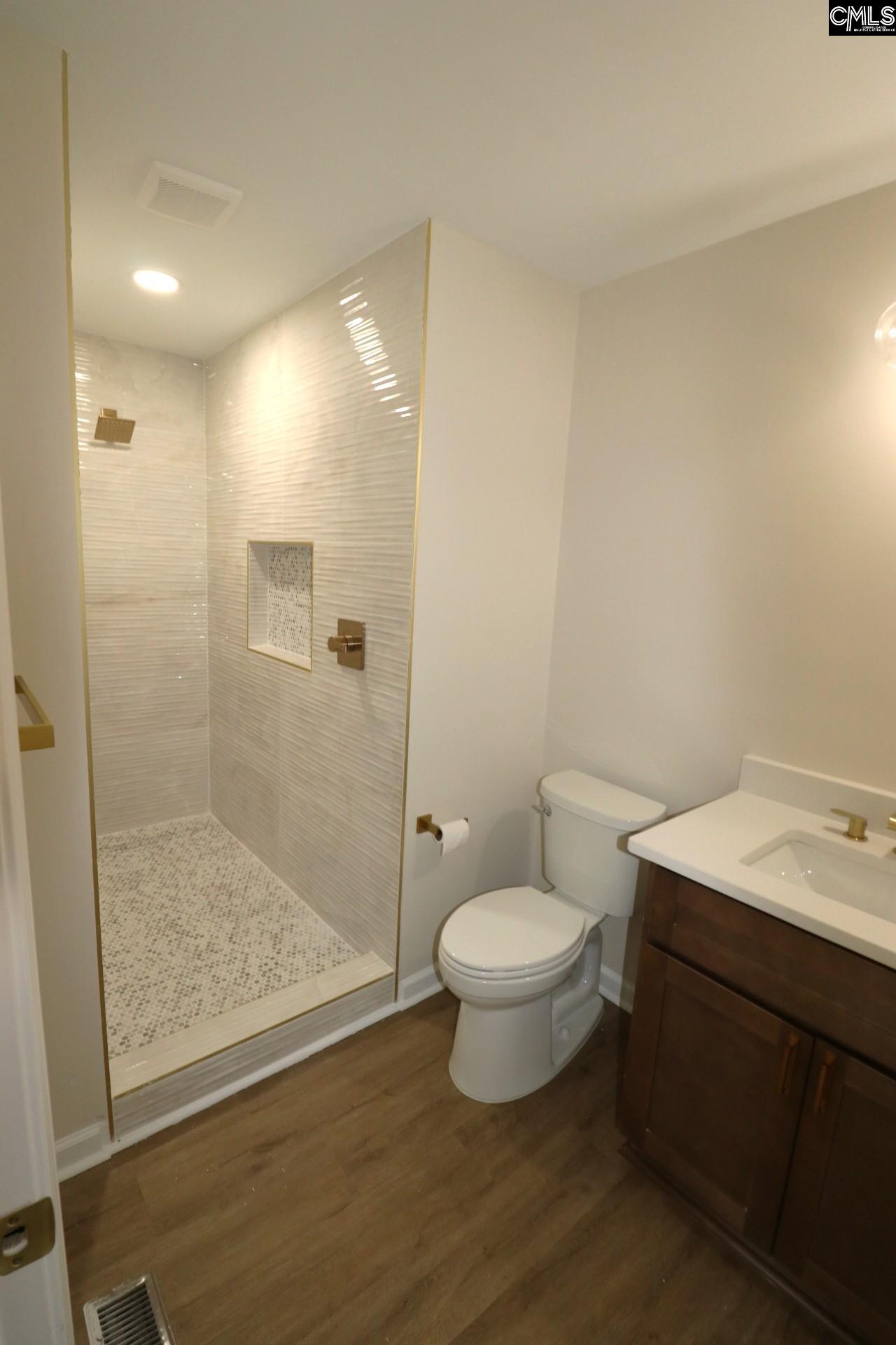 163 Pinewood Drive Chapin, SC 29036