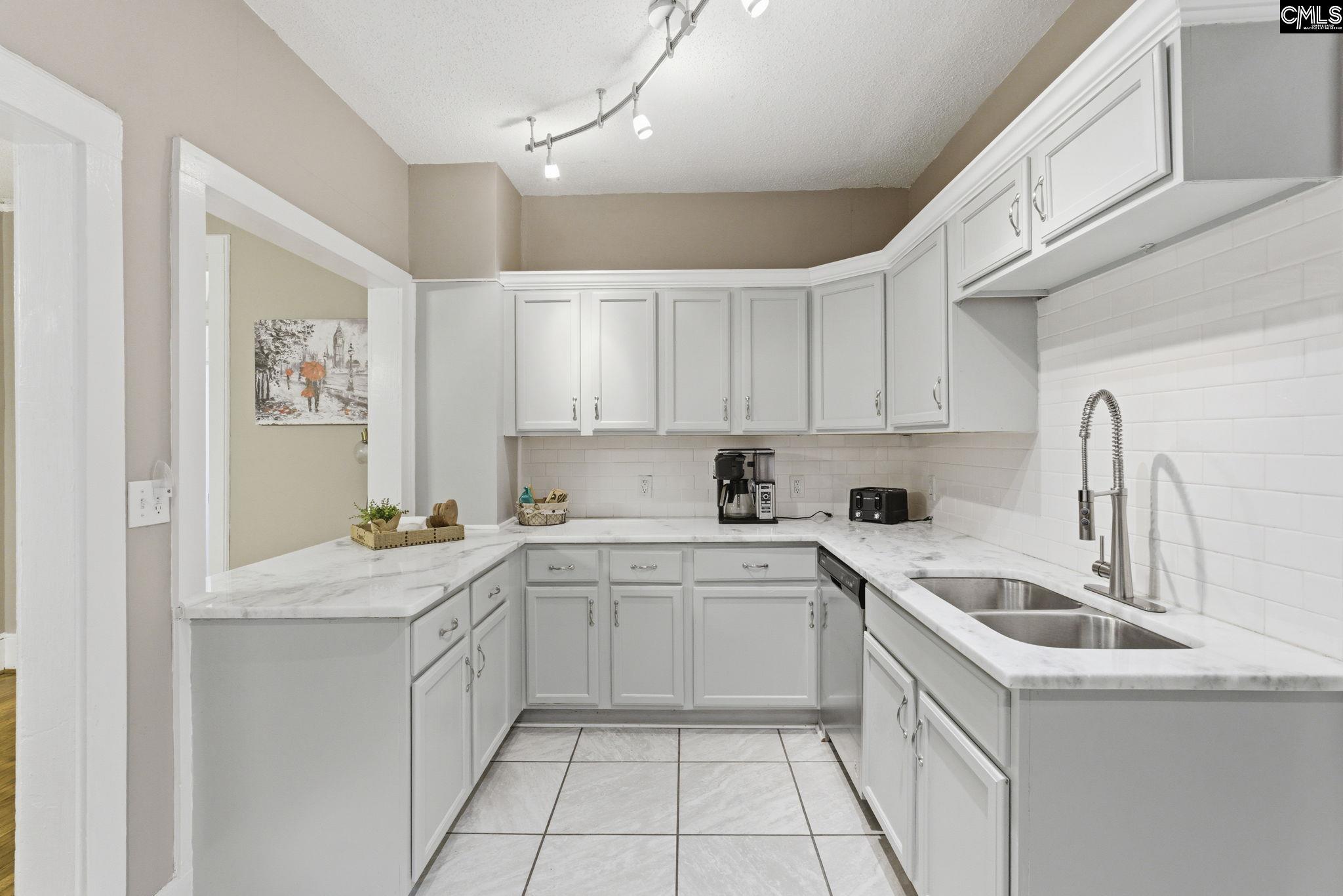 502 Graymont Columbia, SC 29206