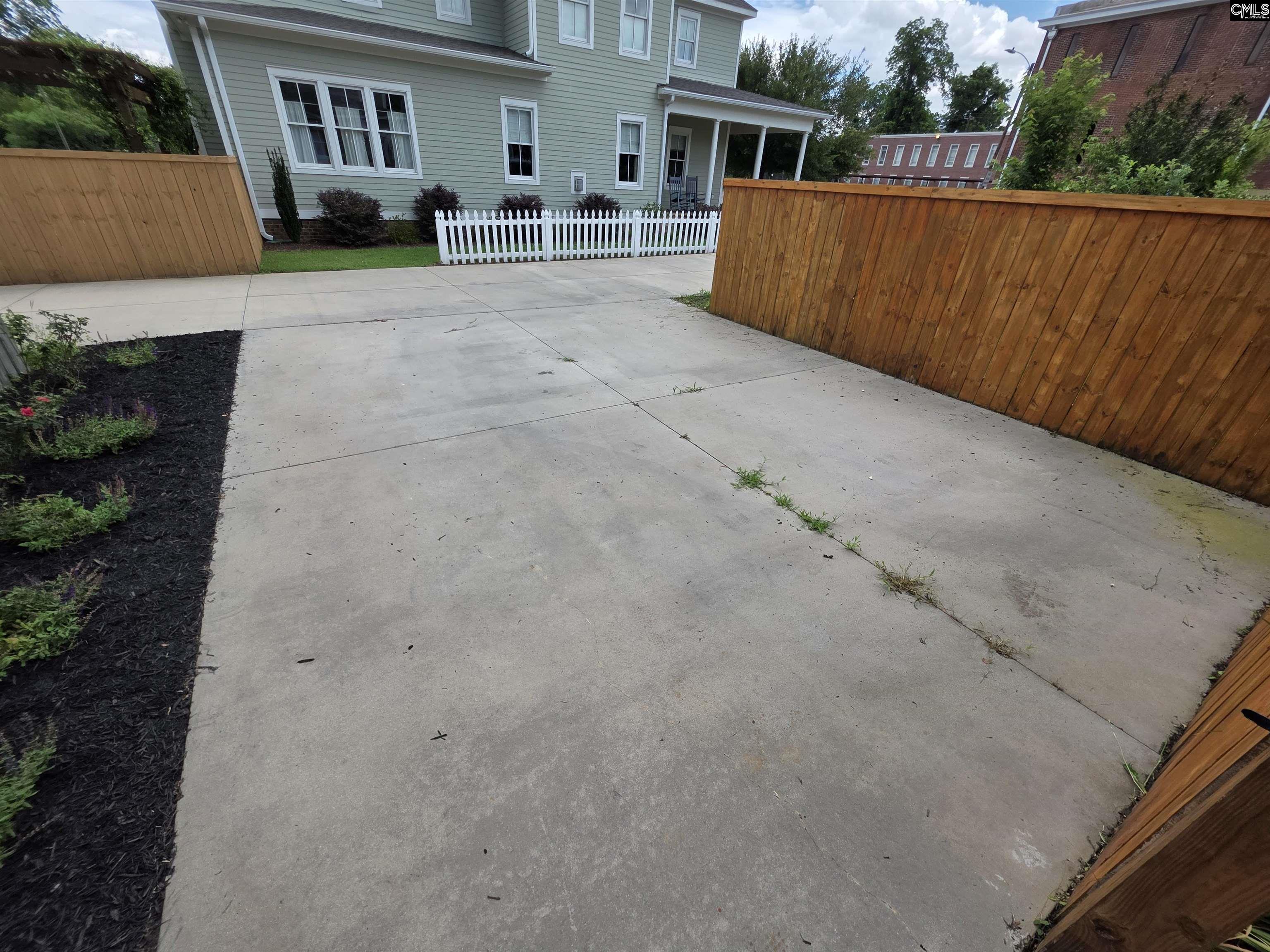 2212 Park Street Columbia, SC 29201