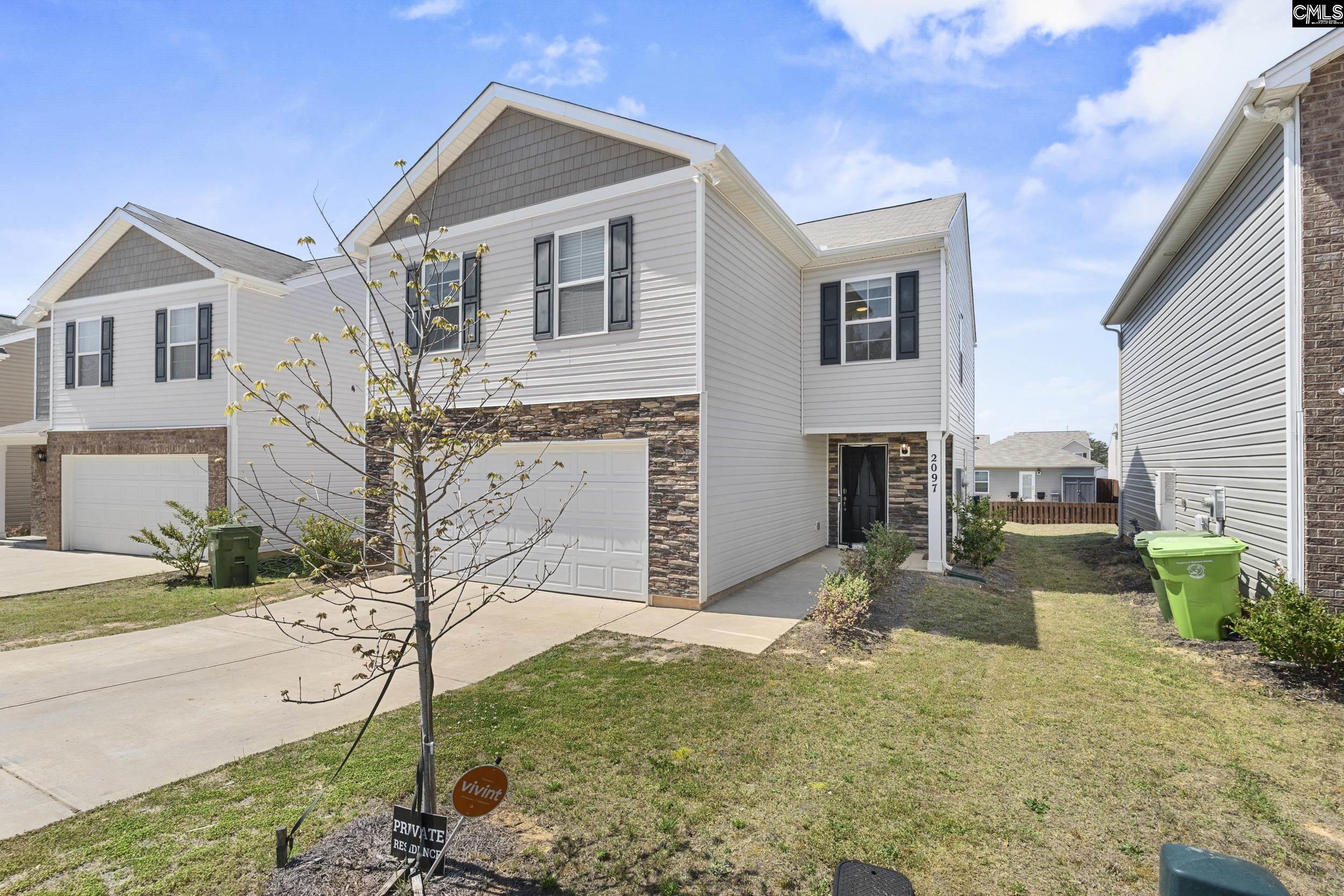 https://zimg.paragon.ice.com/ParagonImages/Property/PE/COLUMBIA/635752/0/0/0/fd495ee08345b13b69be4b9b7a8b21fc/1/b61014c1a2bfd584c8a11073482ad0b6/635752-9dd1a469-e64f-4de2-bf82-48ebd044de05.JPG