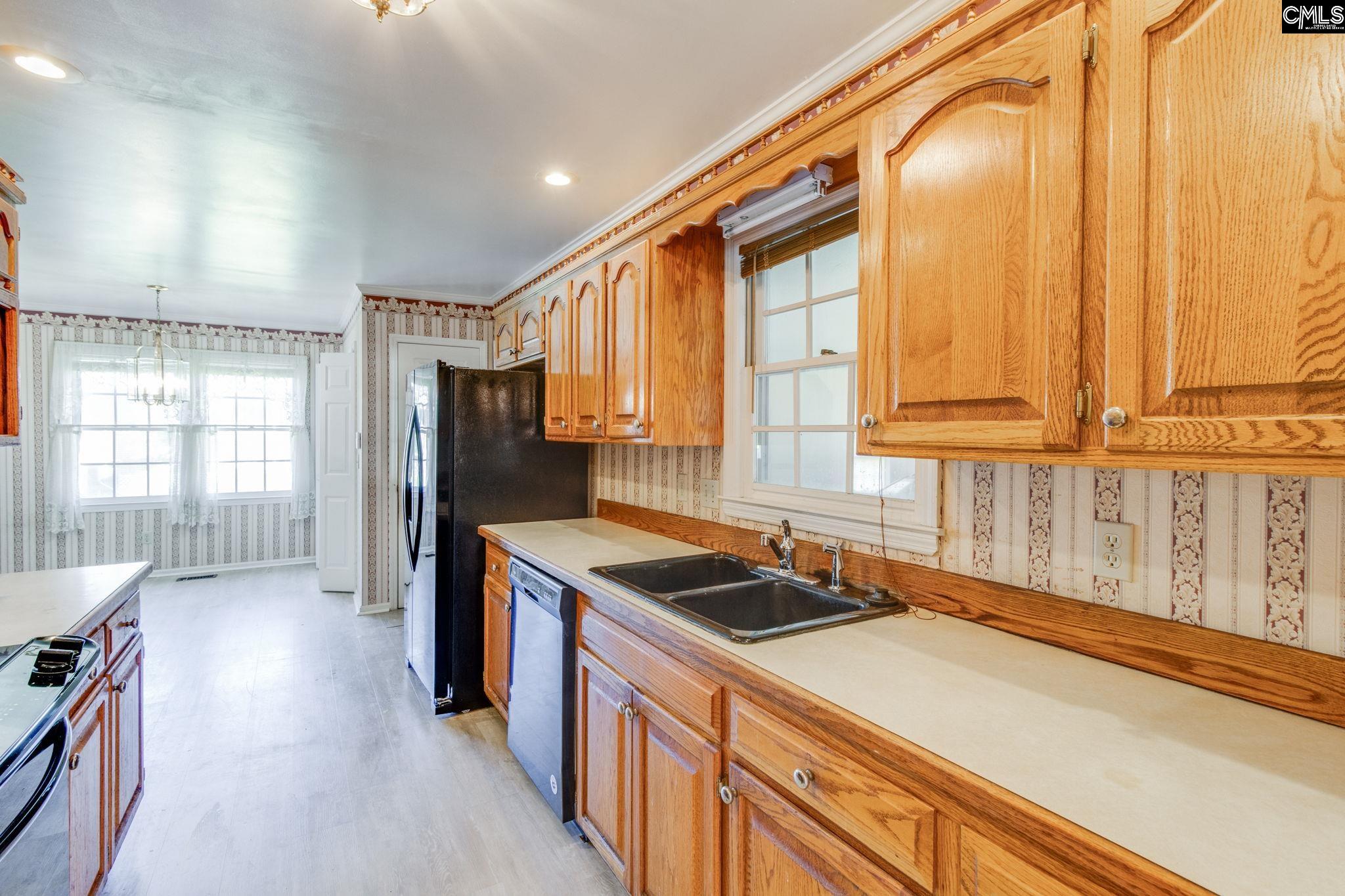 202 Fox Lake Drive West Columbia, SC 29170