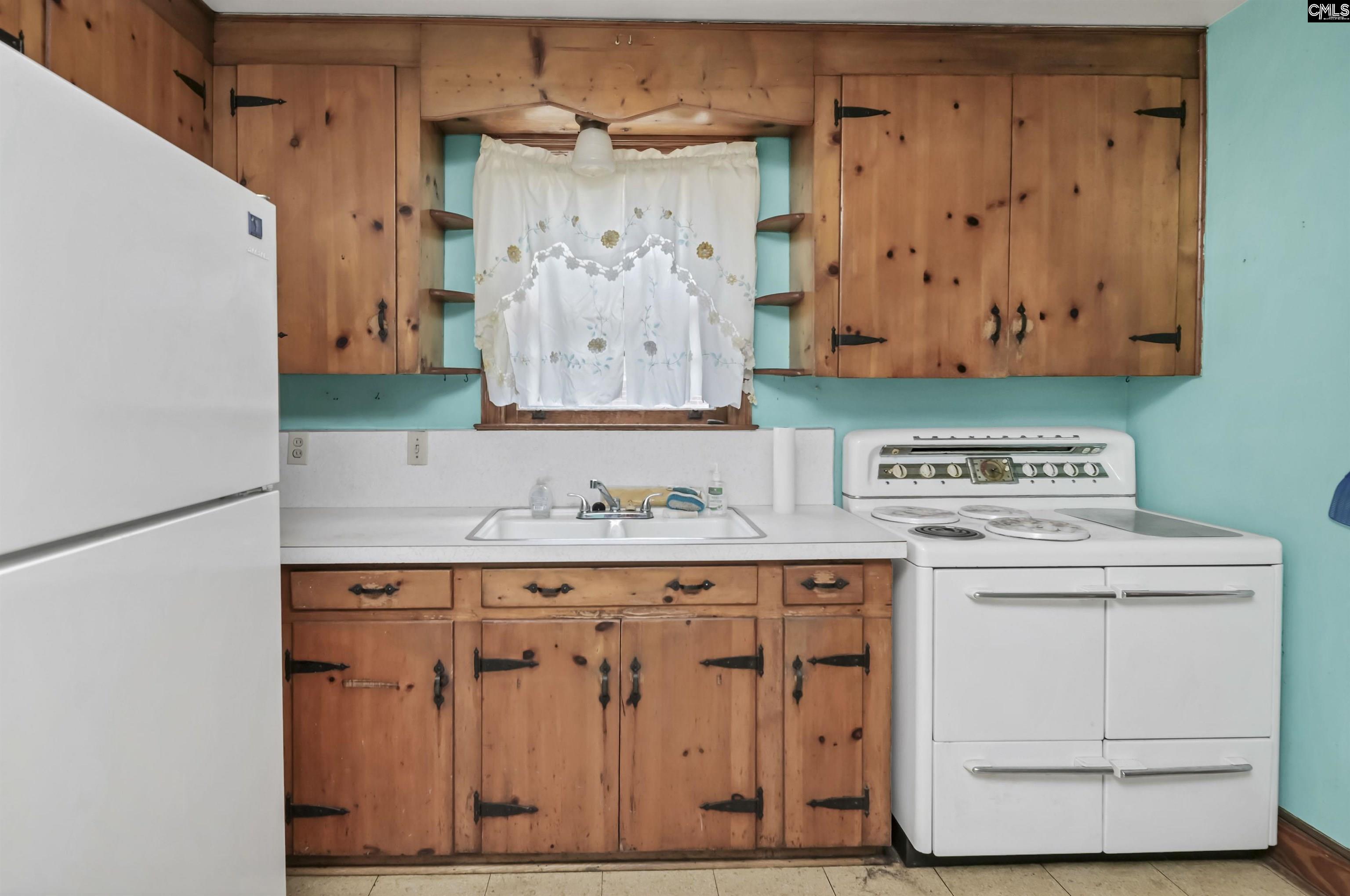 1522 Hibiscus Street Columbia, SC 29205-4716