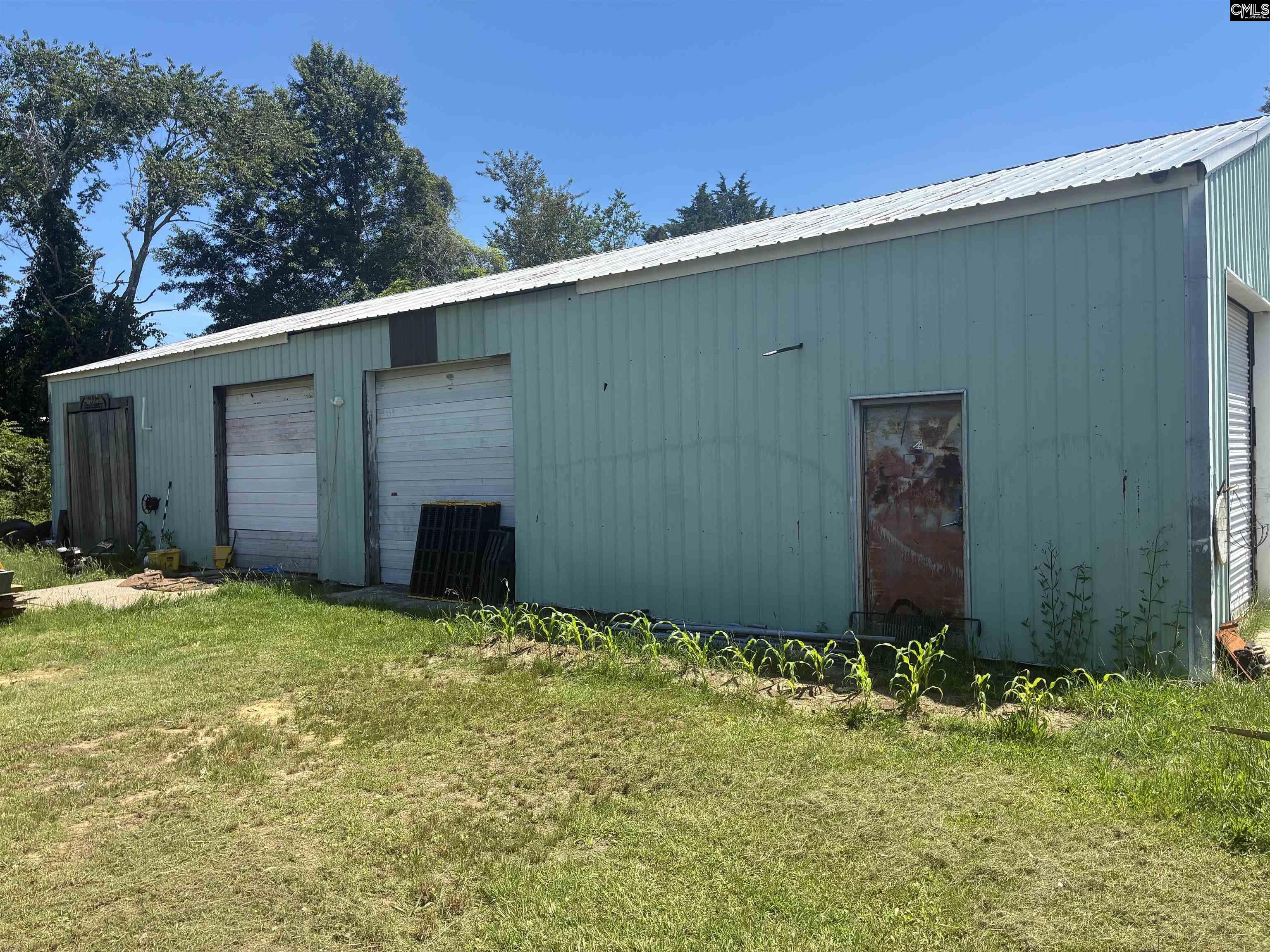 58 Skating Rink Rd Newberry, SC 29108