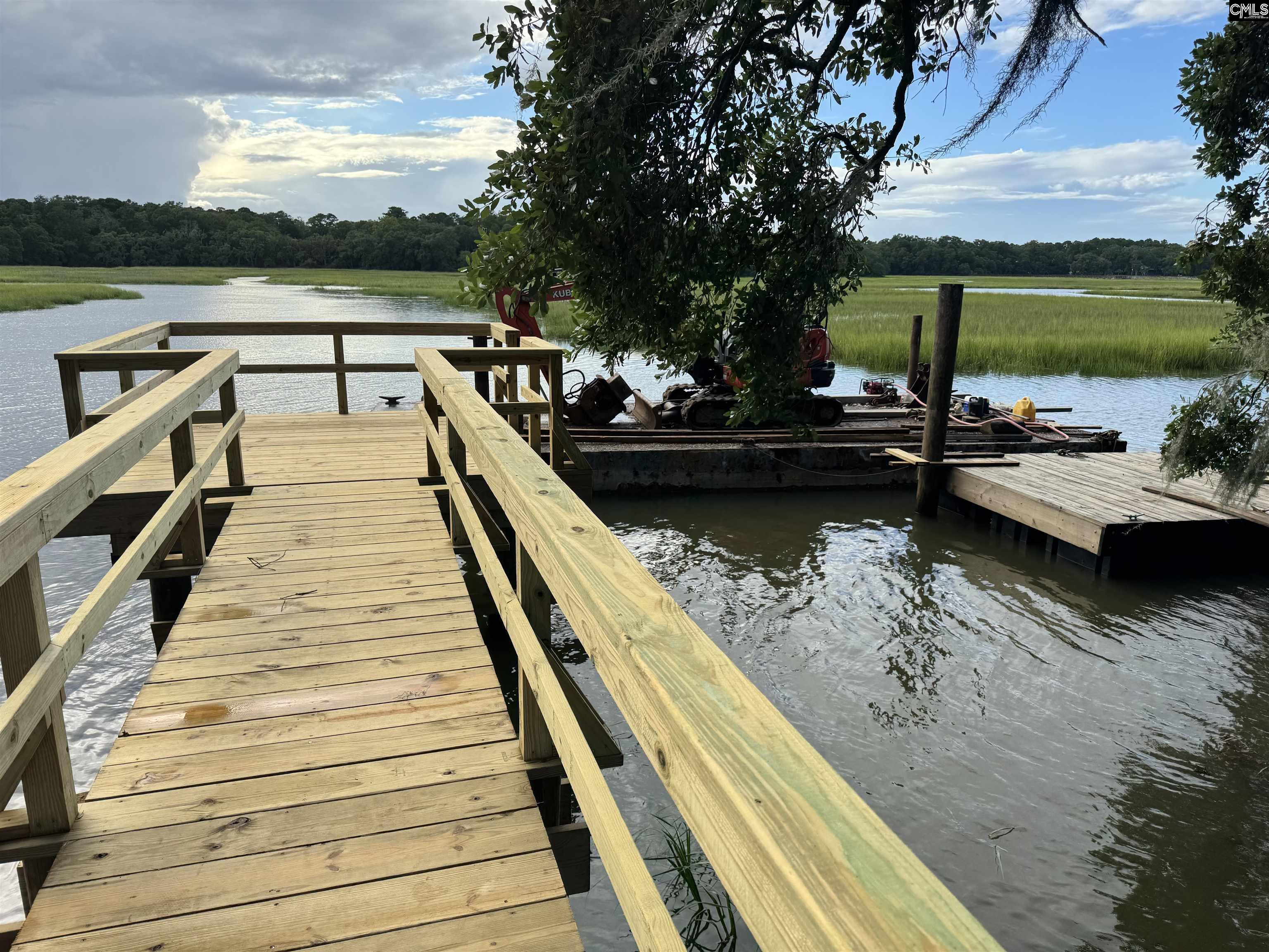 141B Coffin Point Road Saint Helena Island, SC 29920