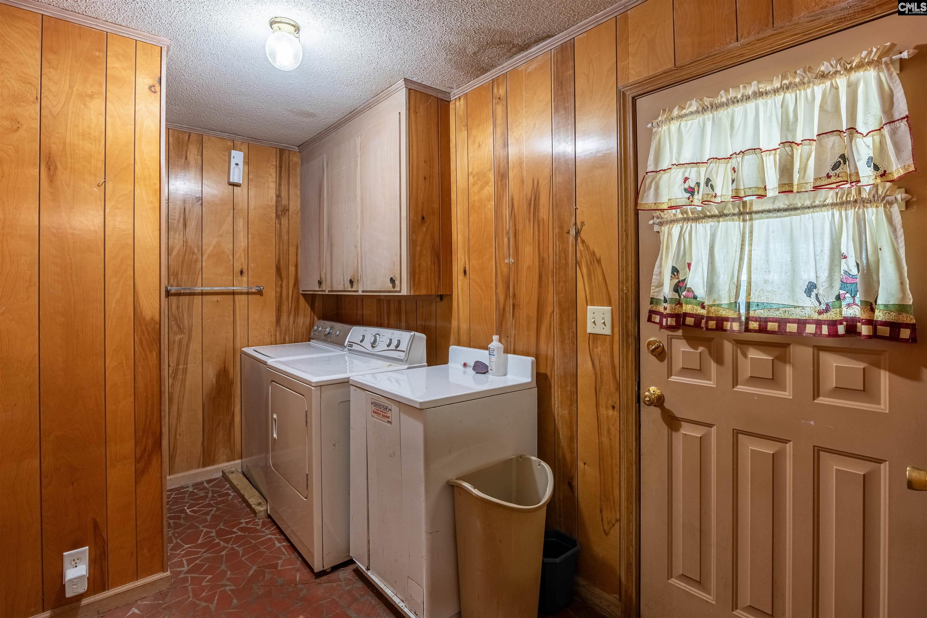 941 Old Charleston Road Pelion, SC 29123