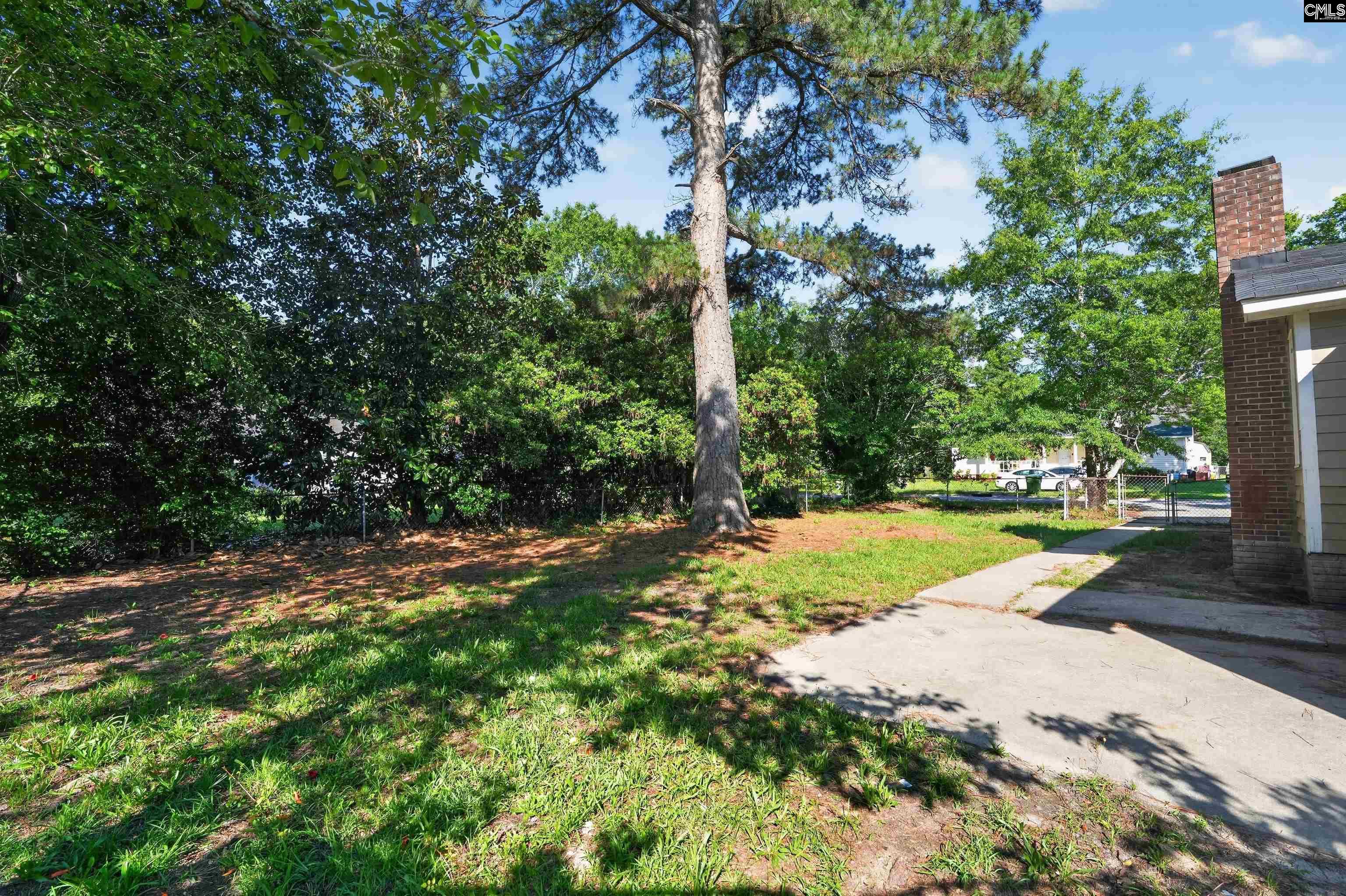 101 Roost Road Hopkins, SC 29061