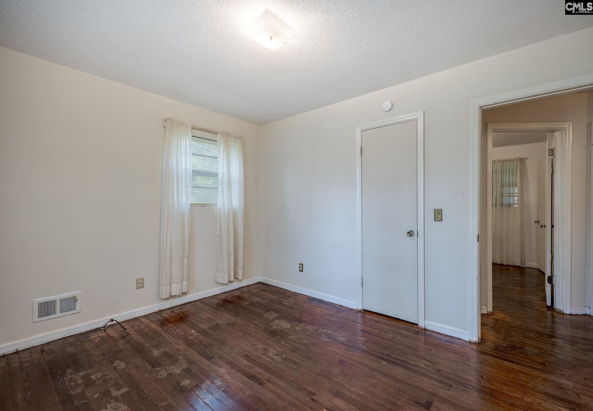 5666 Middleton Court Columbia, SC 29203-6152