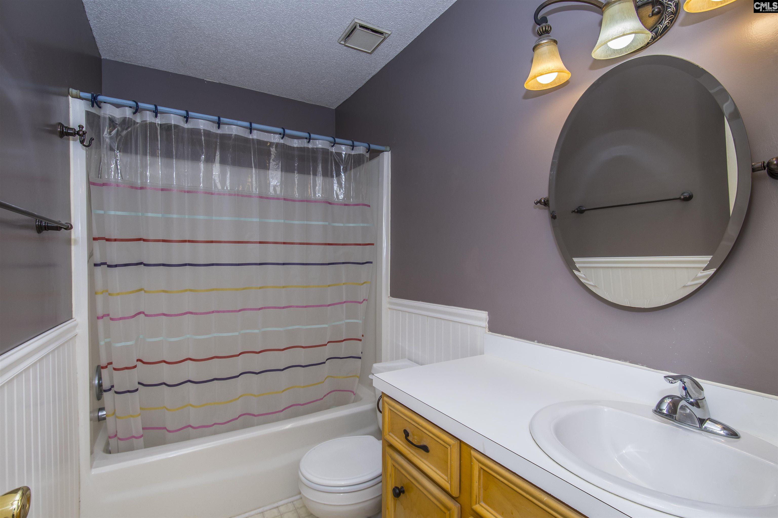 108 Pin Oak Court Lexington, SC 29073