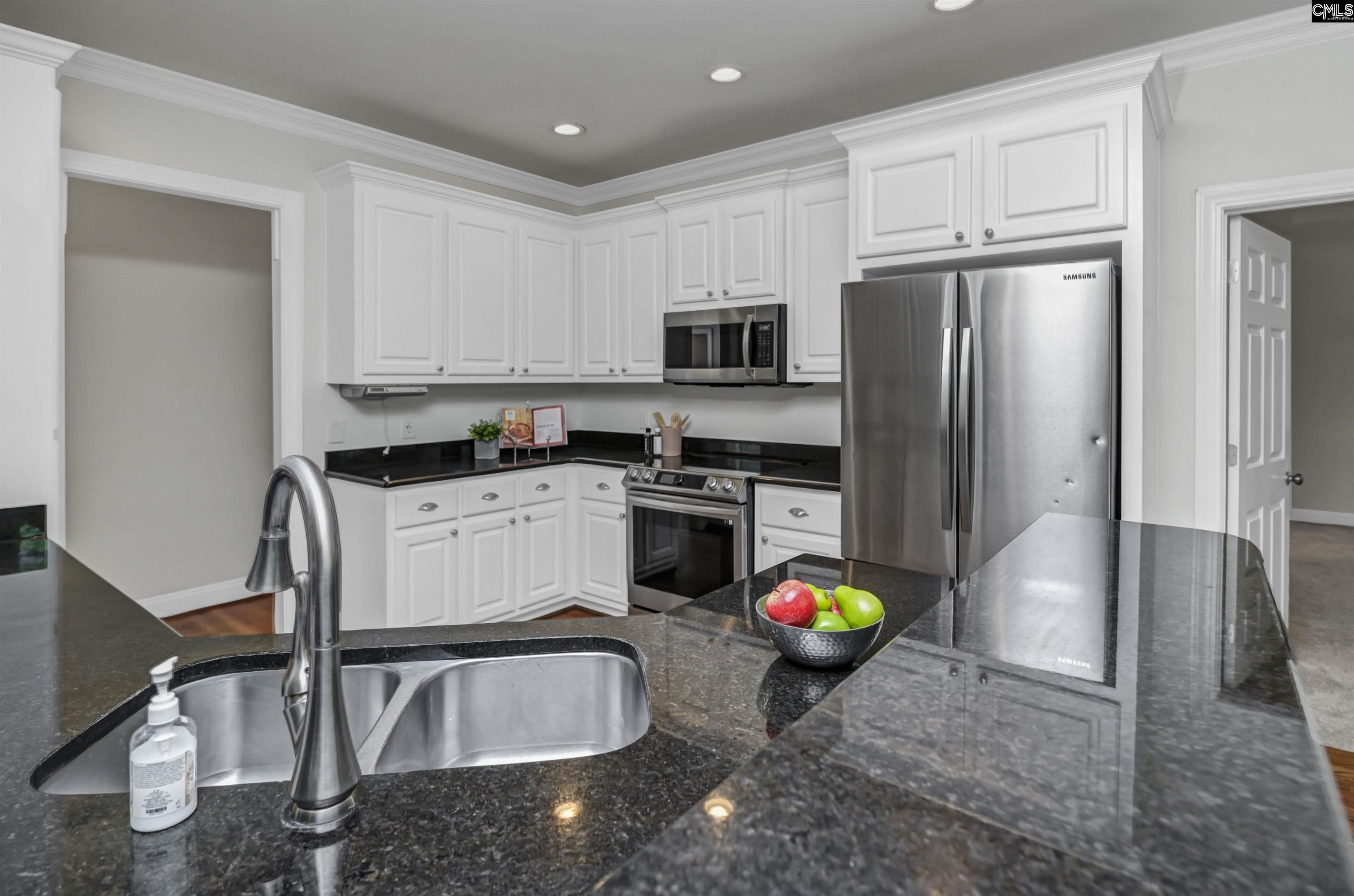 18 Walnut Wood Court Blythewood, SC 29016