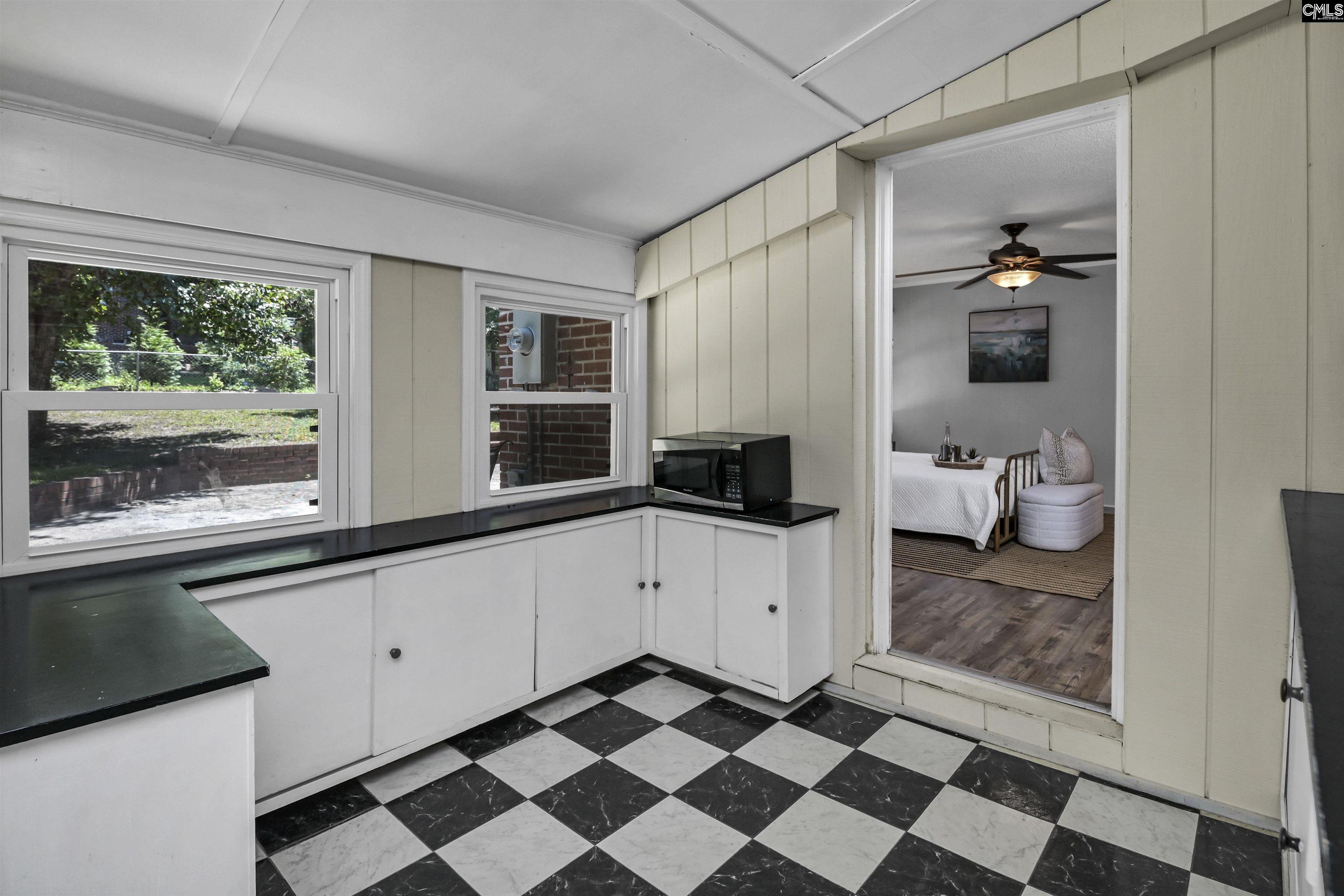 2807 Holt Drive Columbia, SC 29205