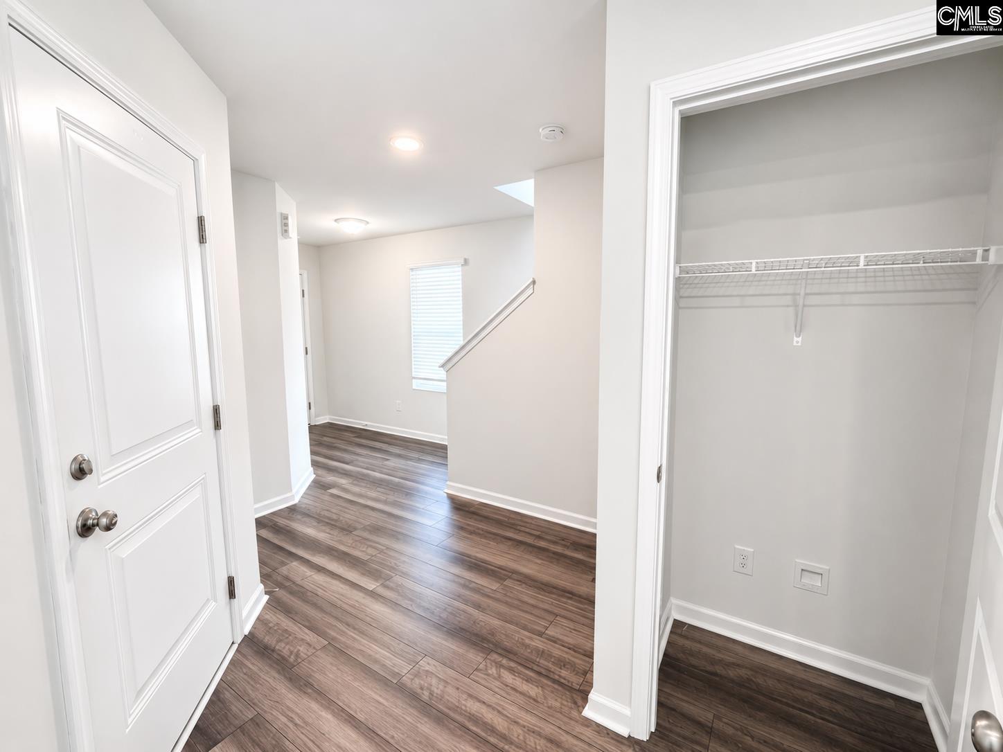 129 Kings Parish Court Columbia, SC 29209-5242