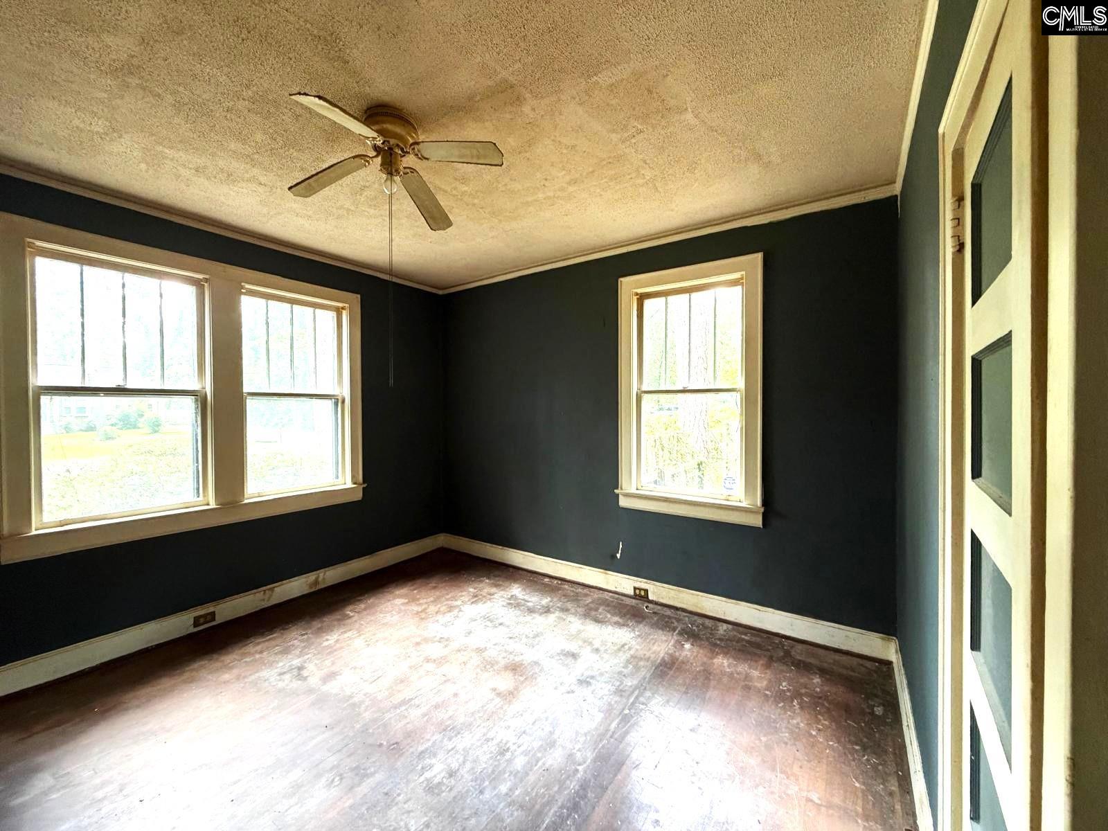 3961 Live Oak Street Columbia, SC 29205