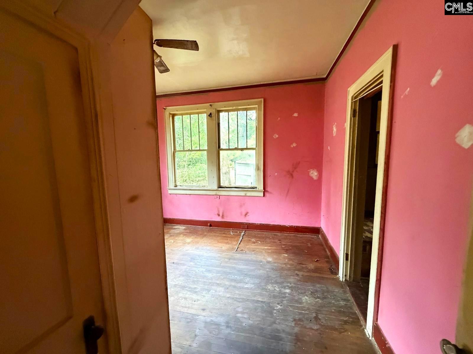 3961 Live Oak Street Columbia, SC 29205