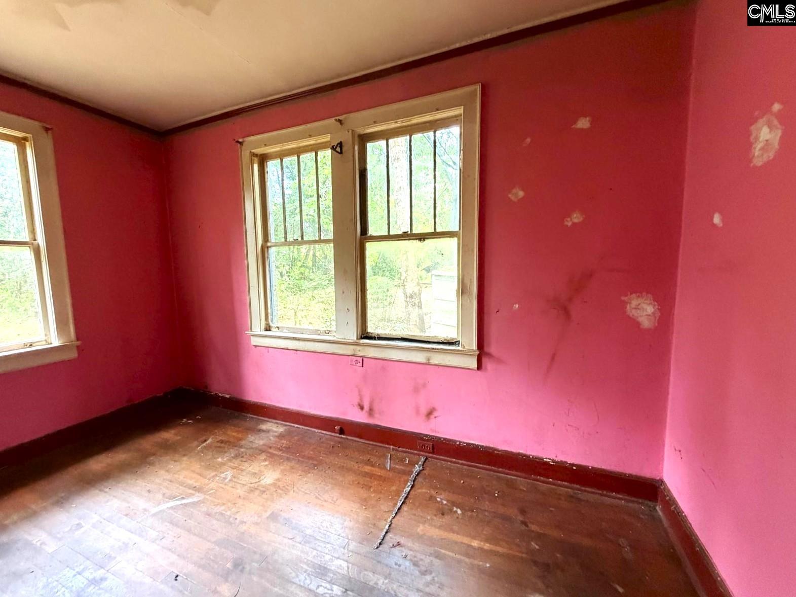 3961 Live Oak Street Columbia, SC 29205