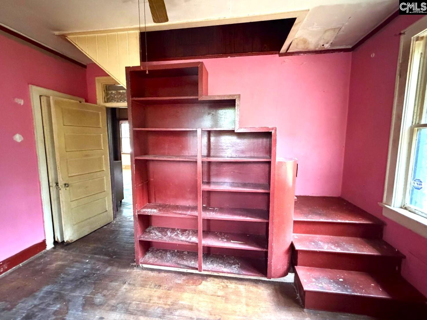 3961 Live Oak Street Columbia, SC 29205