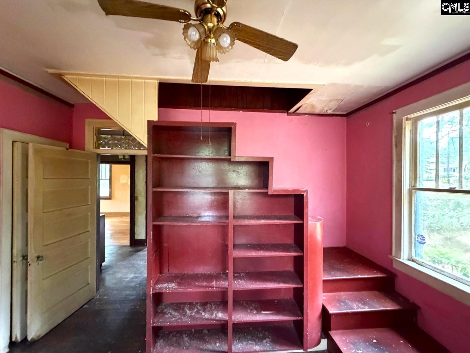 3961 Live Oak Street Columbia, SC 29205