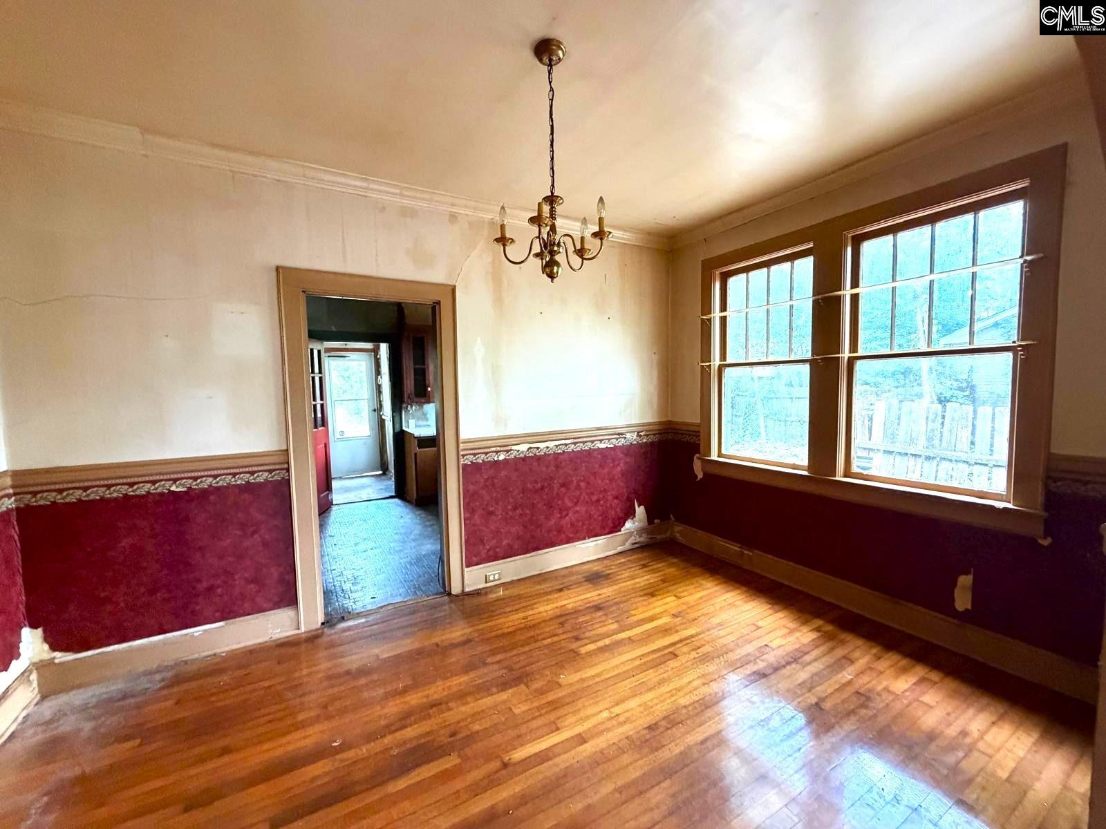 3961 Live Oak Street Columbia, SC 29205
