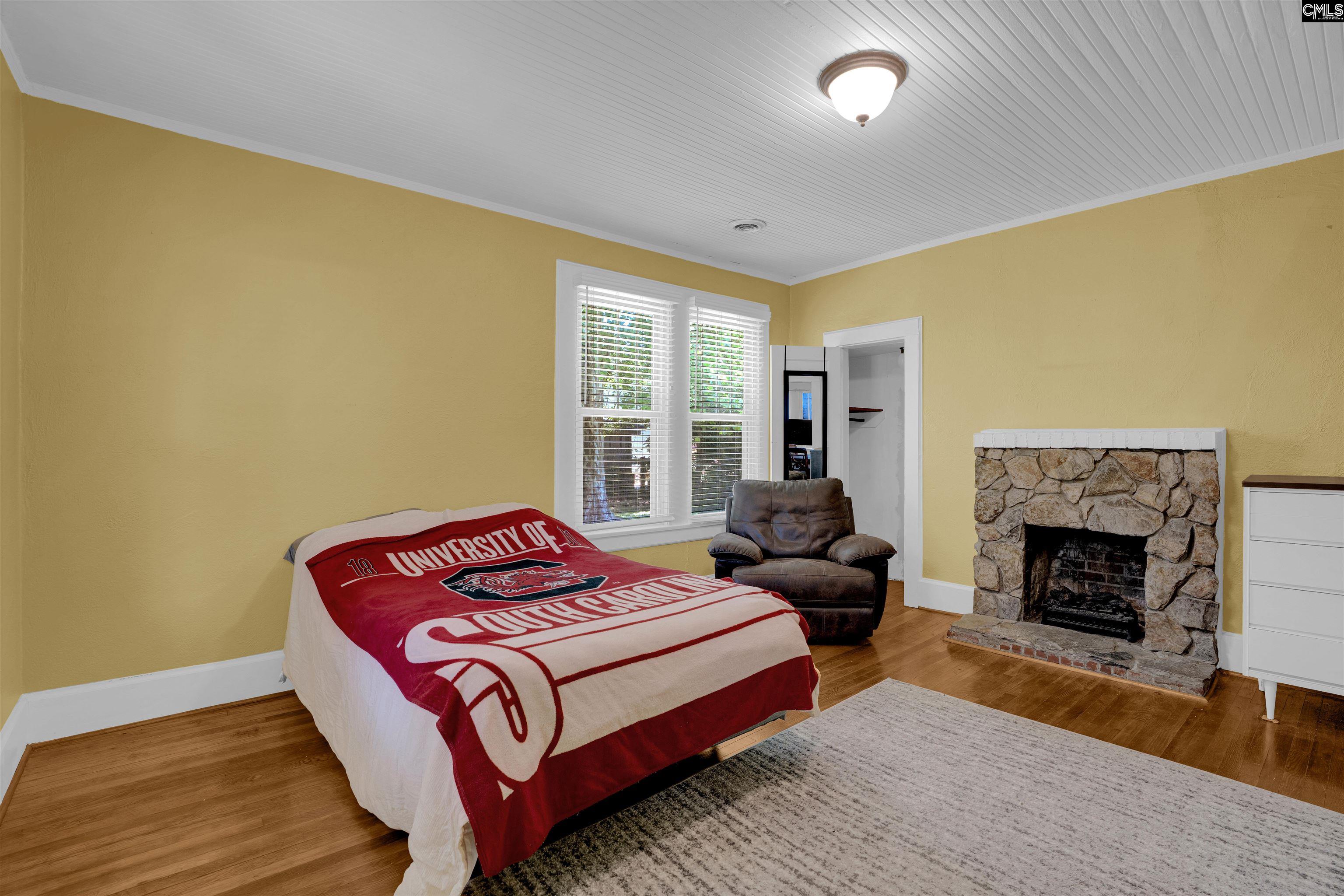 326 Lyles Street Cayce, SC 29033