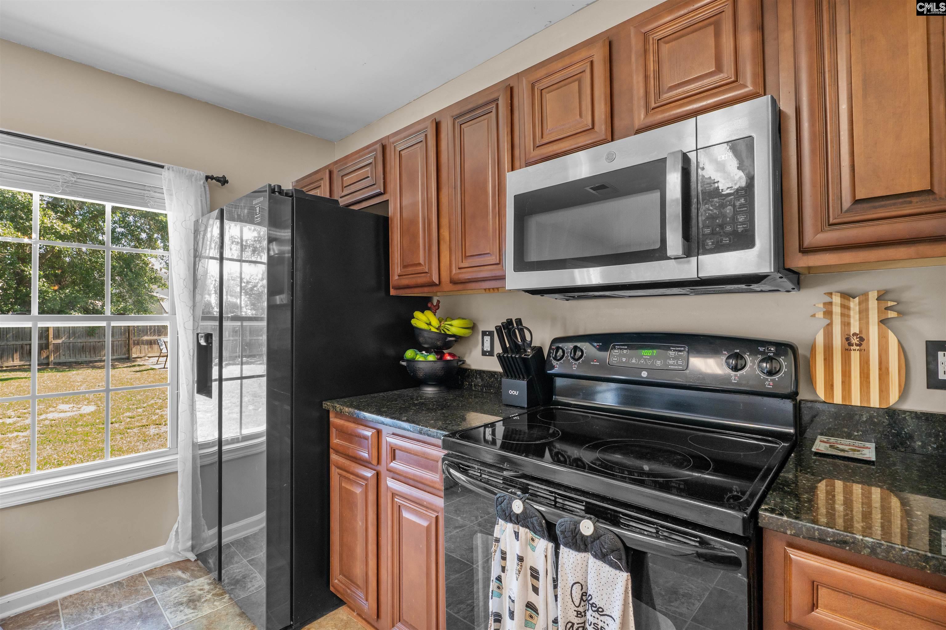 942 Farnsworth Drive Hopkins, SC 29061
