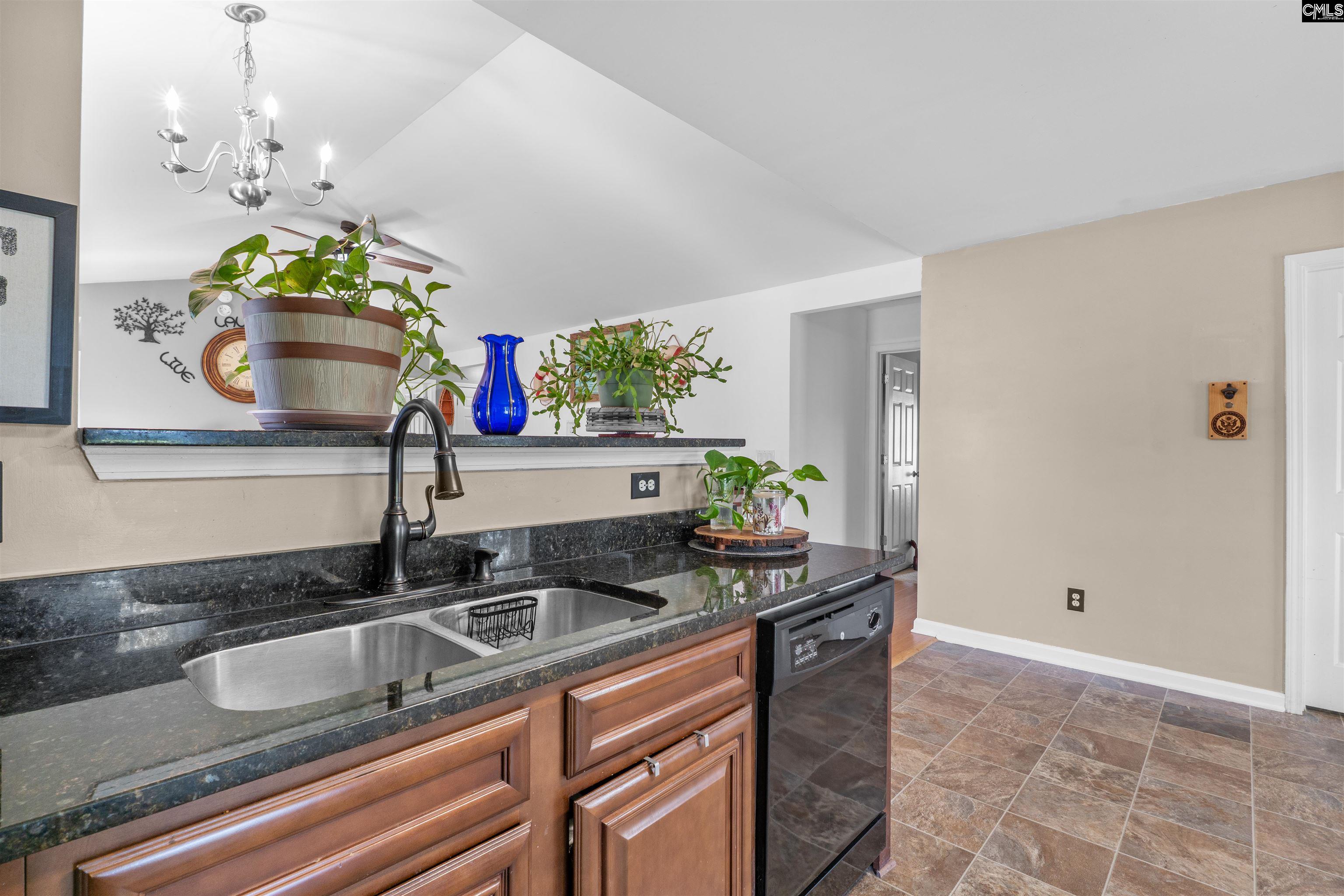 942 Farnsworth Drive Hopkins, SC 29061