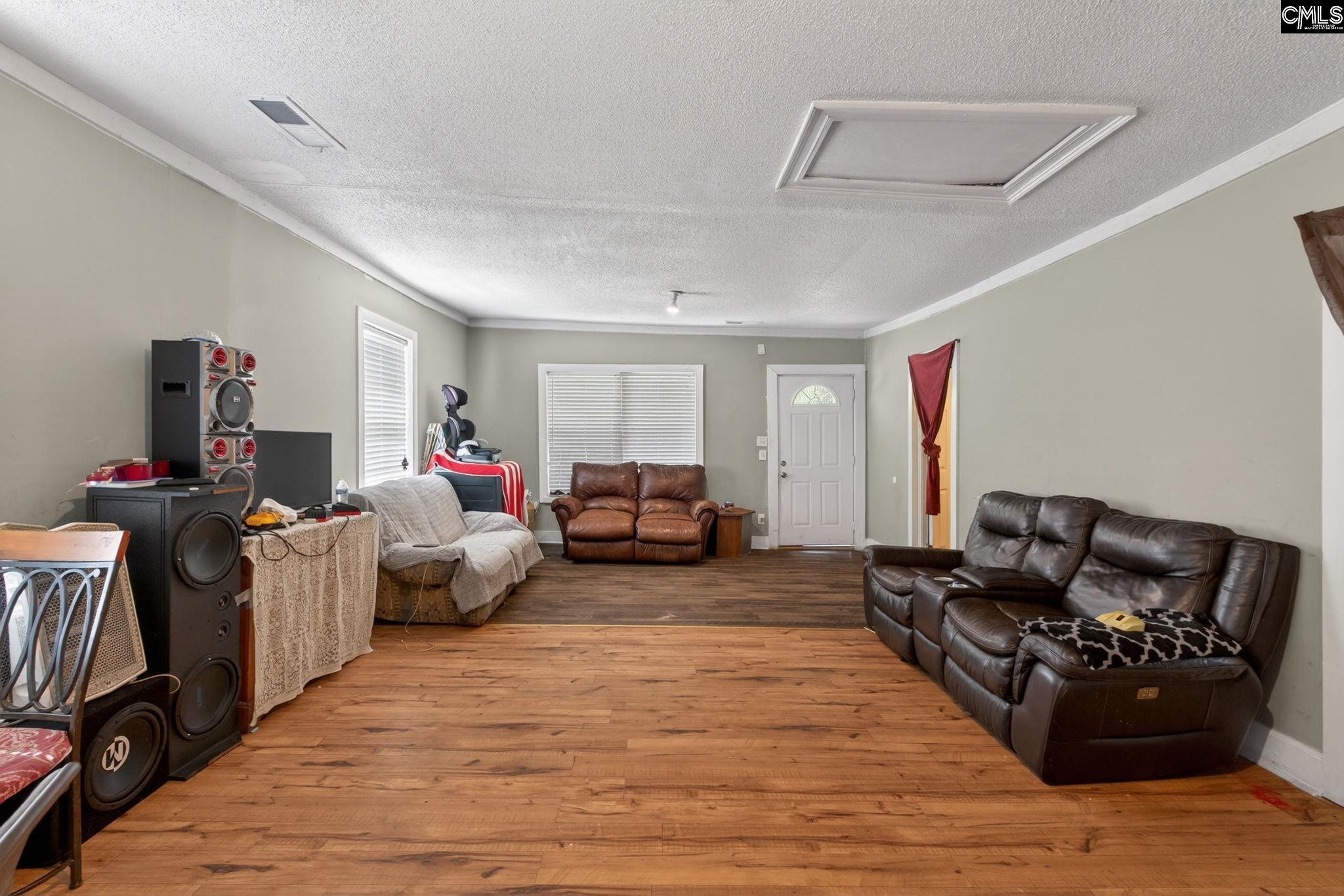 1002 Eastman Street Columbia, SC 29203